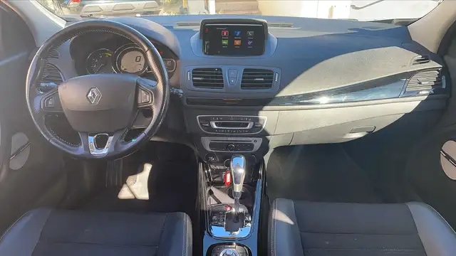 Renault Megane view 11