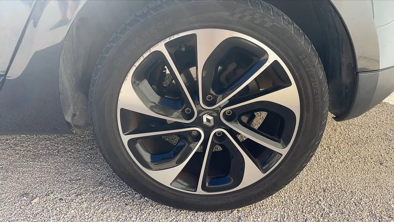 Renault Megane Berline — photo 19