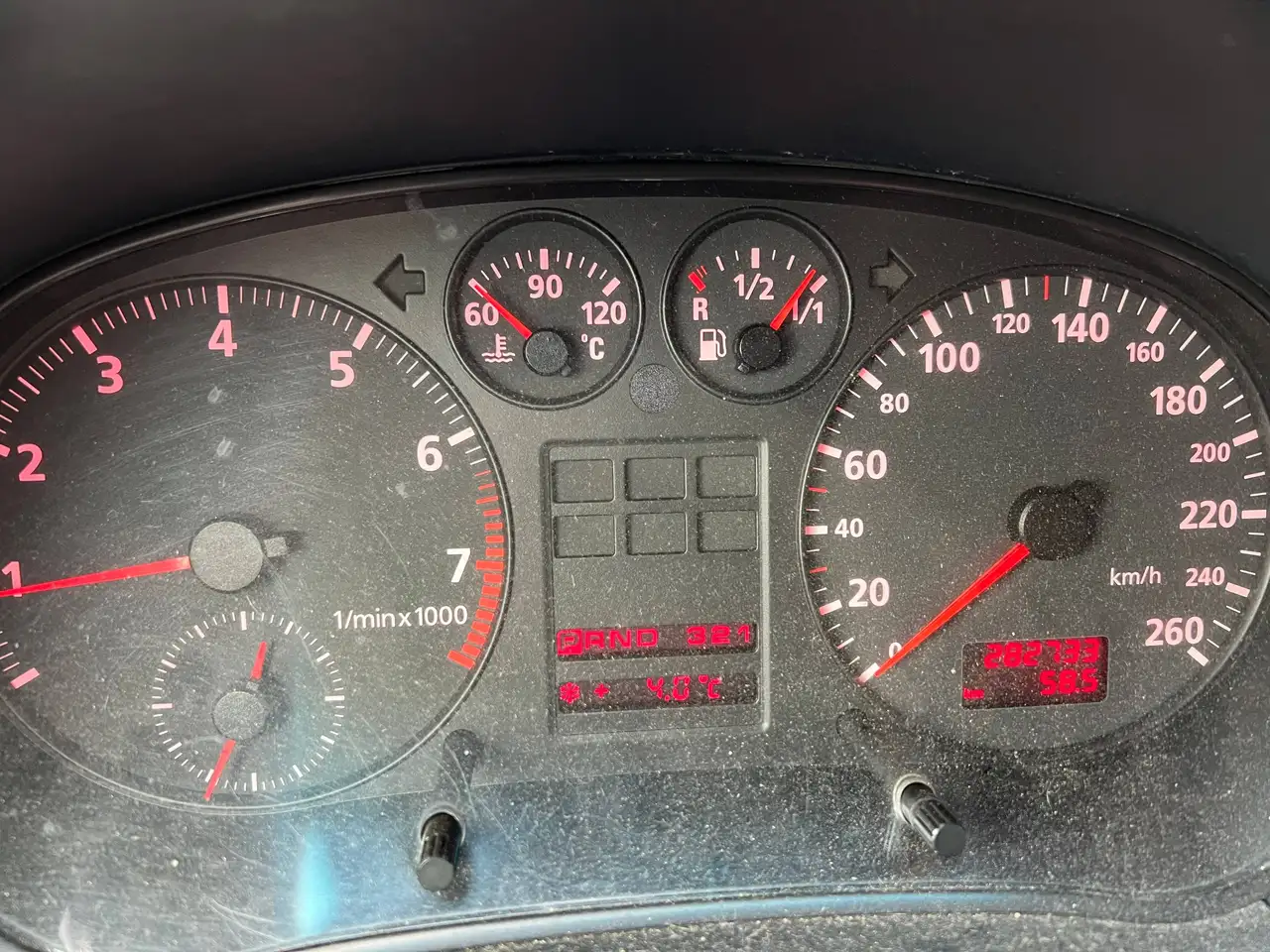 Audi A3 1.6 Attraction Automatik Gas Benzin allWeterreifen, foto 5