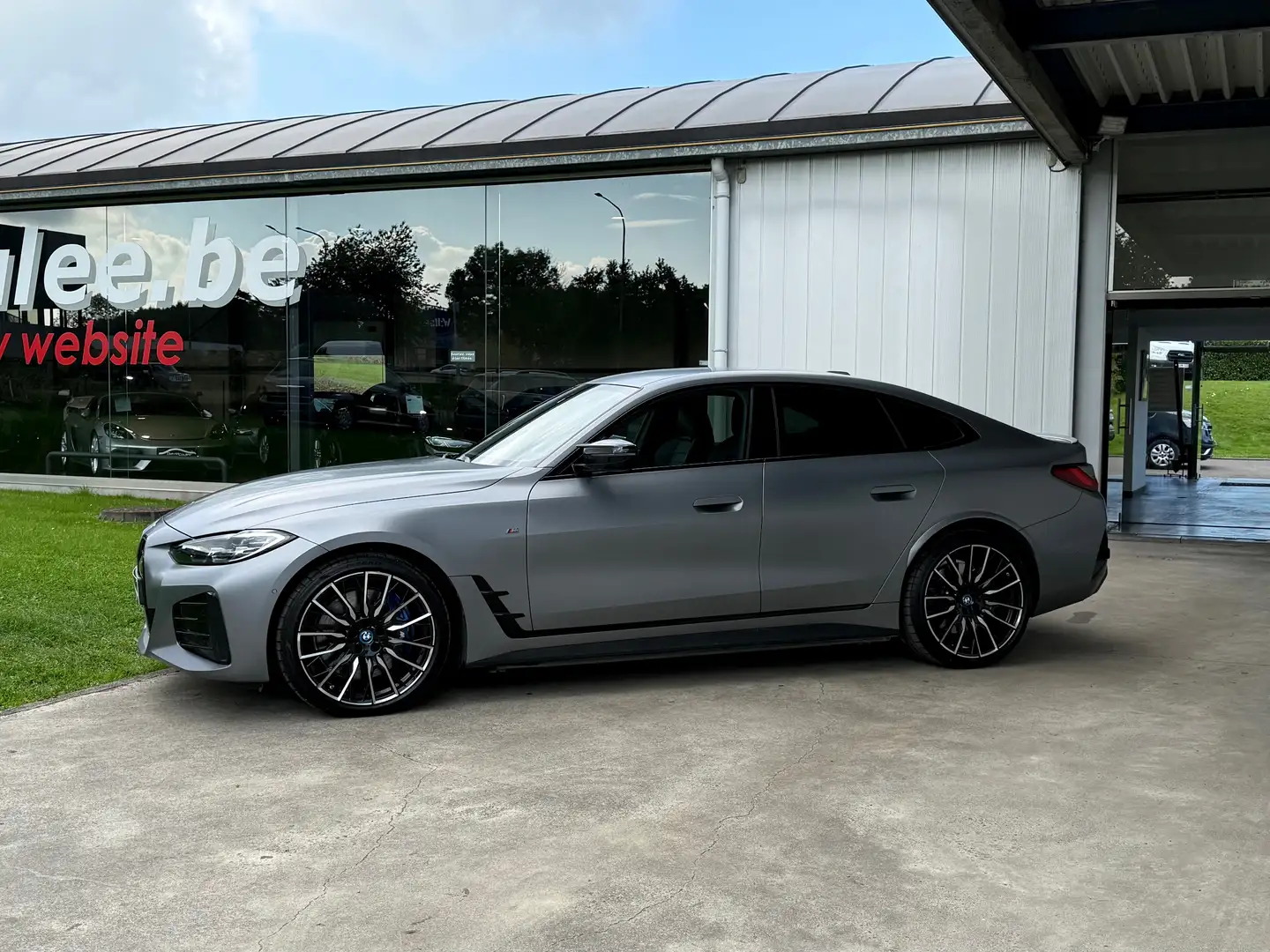 BMW i4 M50, Jantes 20'', Sièges M, TVA déductible Grigio - 2