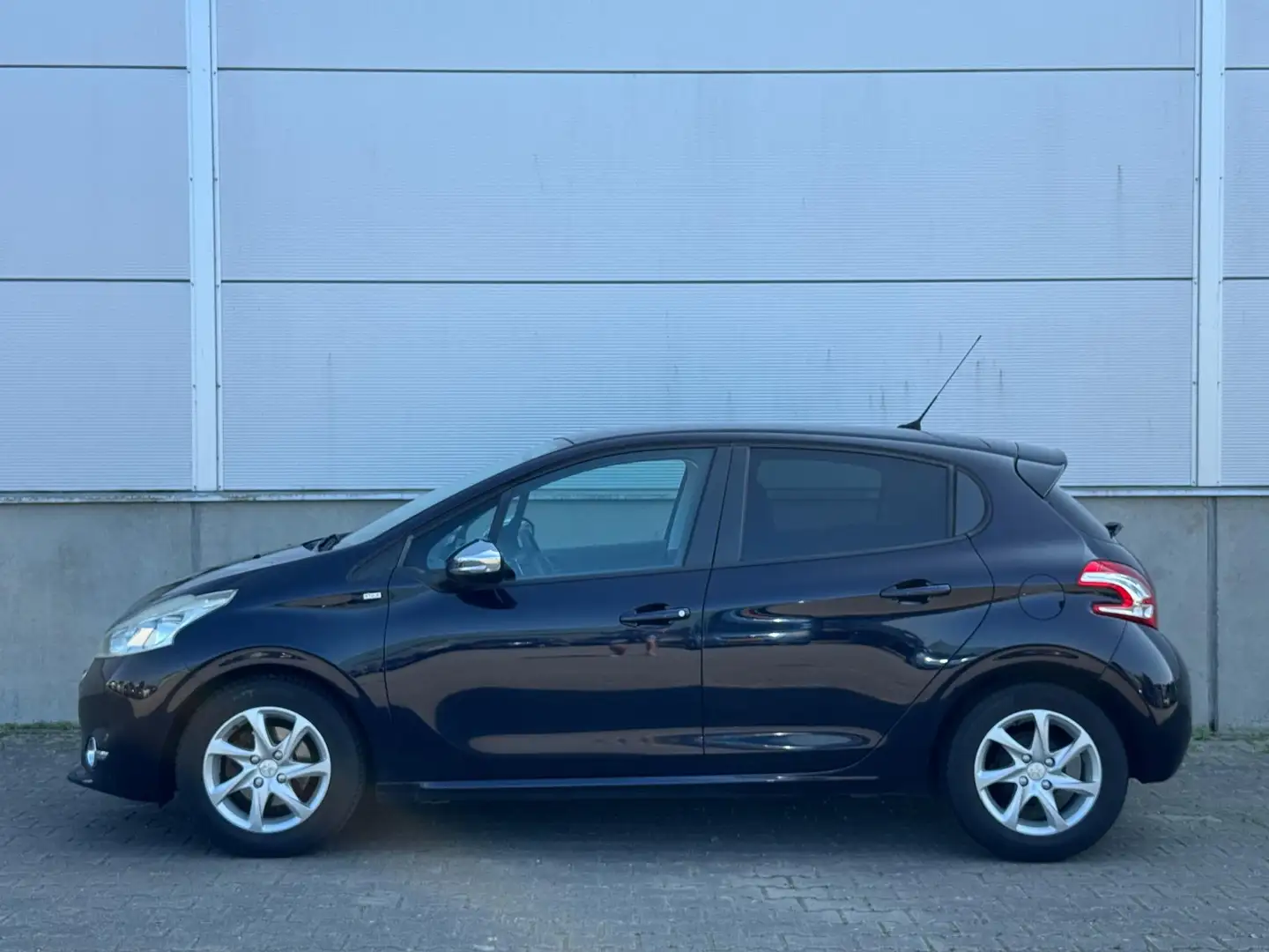 Peugeot 208 1.2 e-VTi Style CLIMA|NAVI|CRUISE|LM|PARK.S|NAP| Blauw - 2