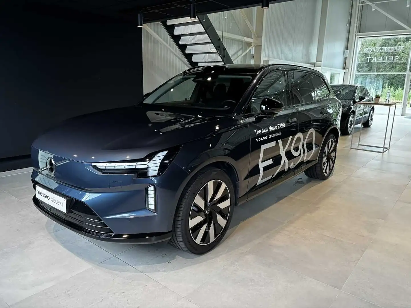 Volvo EX90 Ultra, Twin Motor Performance, NIET INGESCHREVEN D Blauw - 1