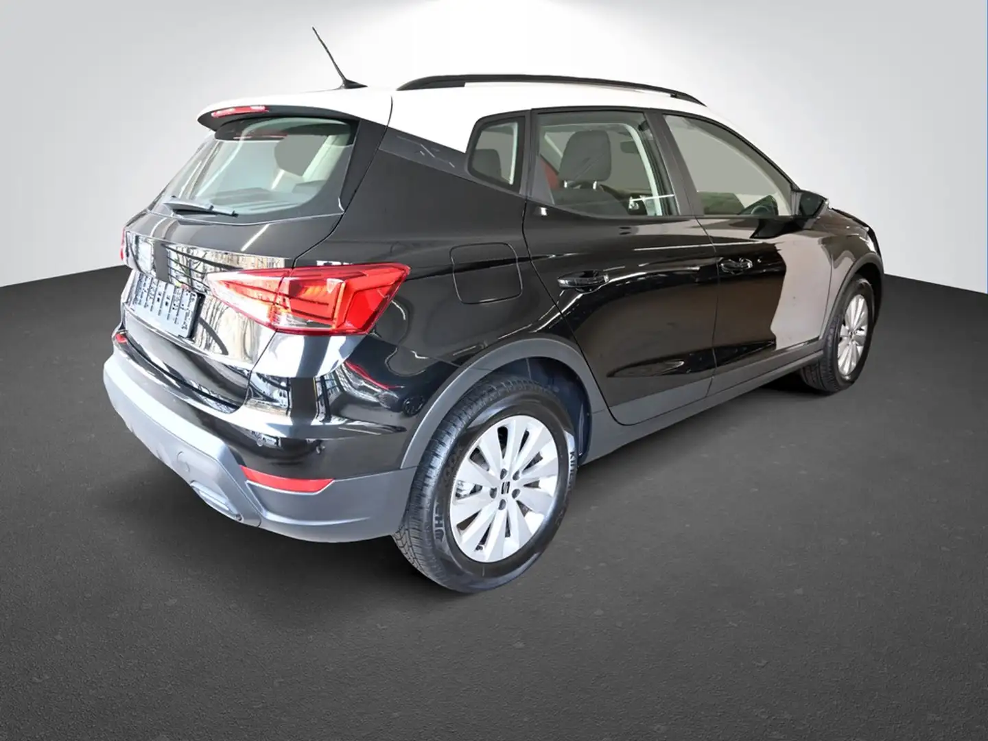 SEAT Arona 1.0 TSI Style PDC LED SzHzg Schwarz - 2
