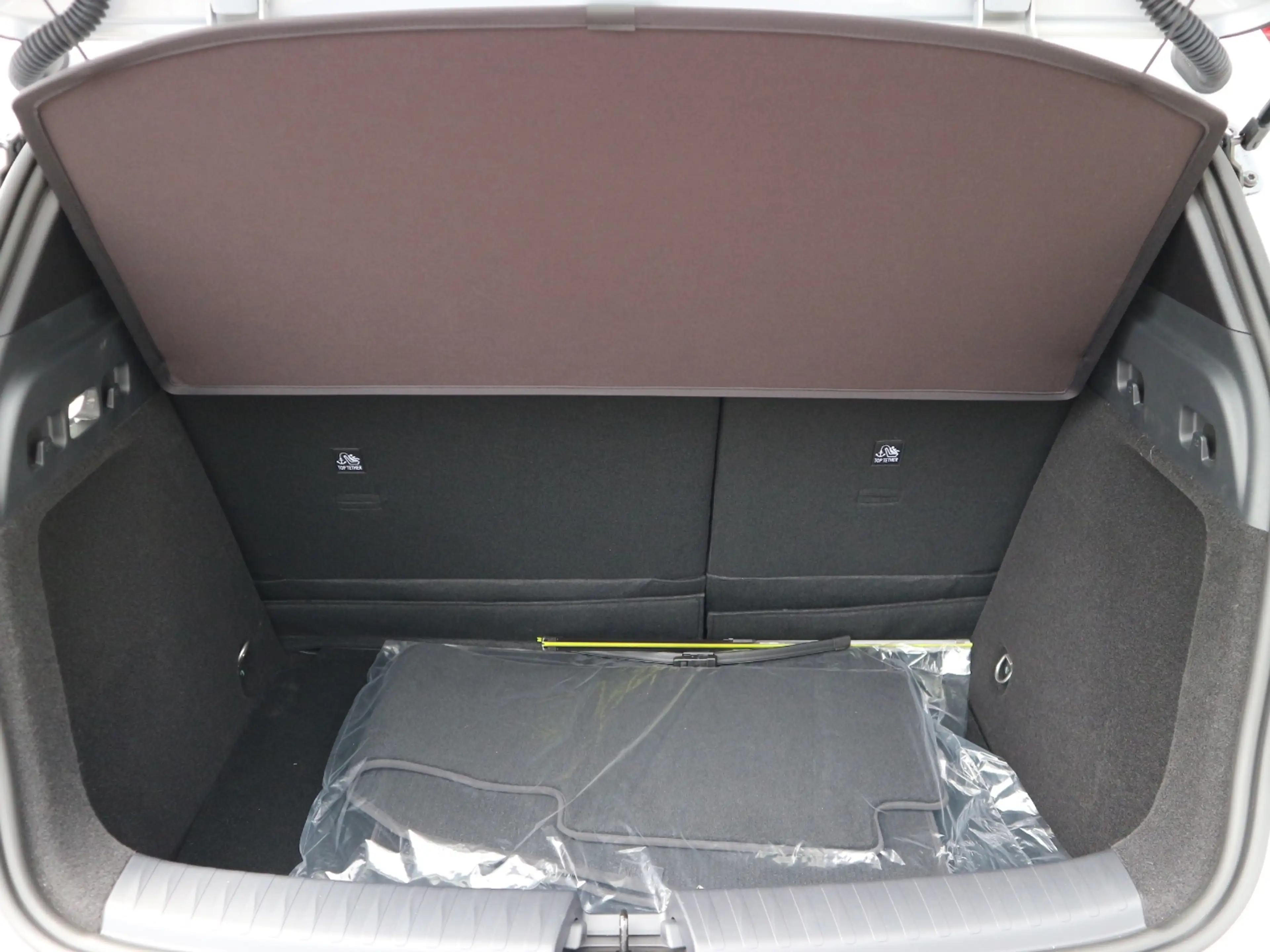 BYD Dolphin G DM i Comfort Navi 360° ACC — photo 25