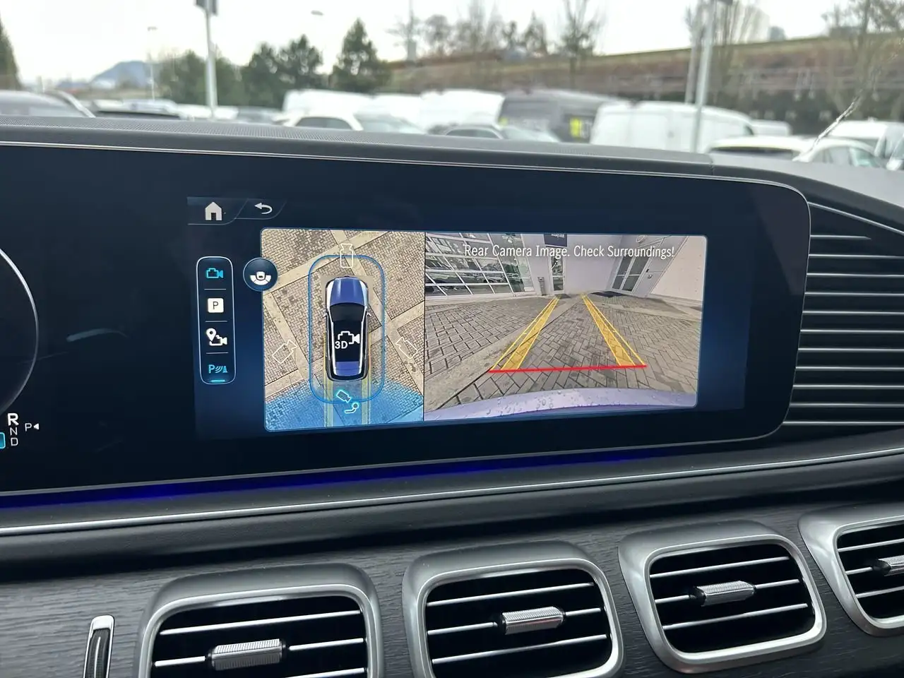 Mercedes-Benz GLE снимка Mercedes-Benz GLE