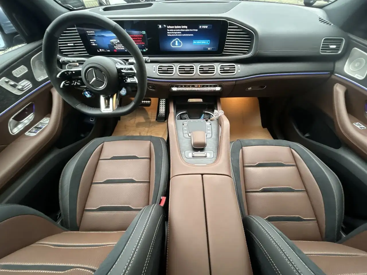 Mercedes-Benz GLE снимка Mercedes-Benz GLE