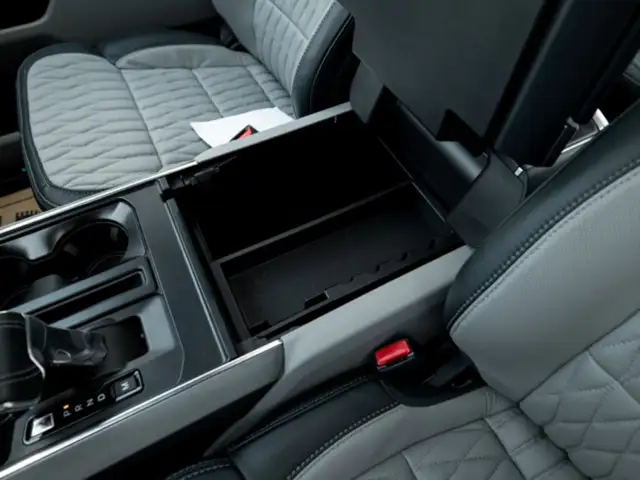 Ford F 150 F-150 LIMITED FHEV SuperCrew 5,5'-Bed 4x4 Ansicht 28