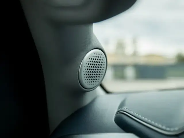 Ford F 150 F-150 LIMITED FHEV SuperCrew 5,5'-Bed 4x4 Ansicht 40