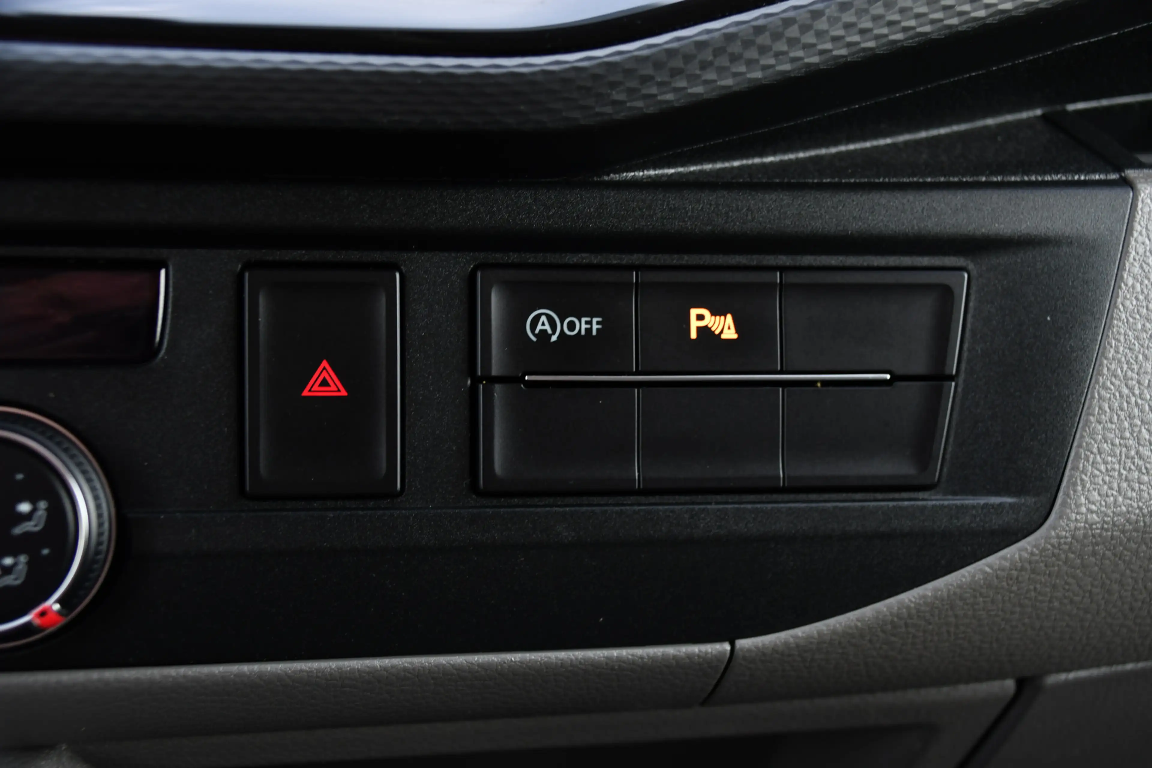Volkswagen Transporter 2.0 TDI L2H1 30 Bulli Virtual, Cruise, Camera, Car — photo 21