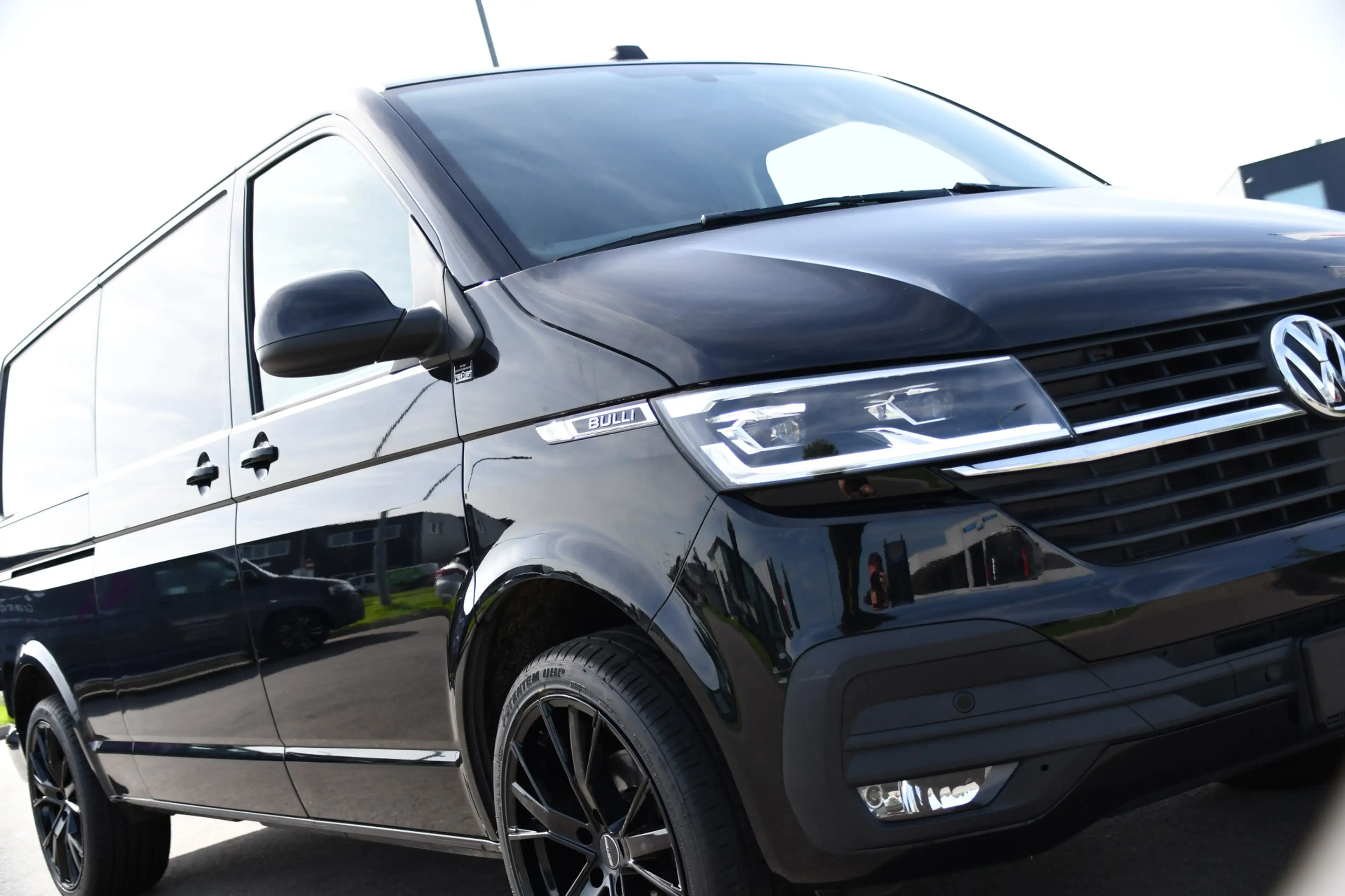 Volkswagen Transporter 2.0 TDI L2H1 30 Bulli Virtual, Cruise, Camera, Car — photo 17