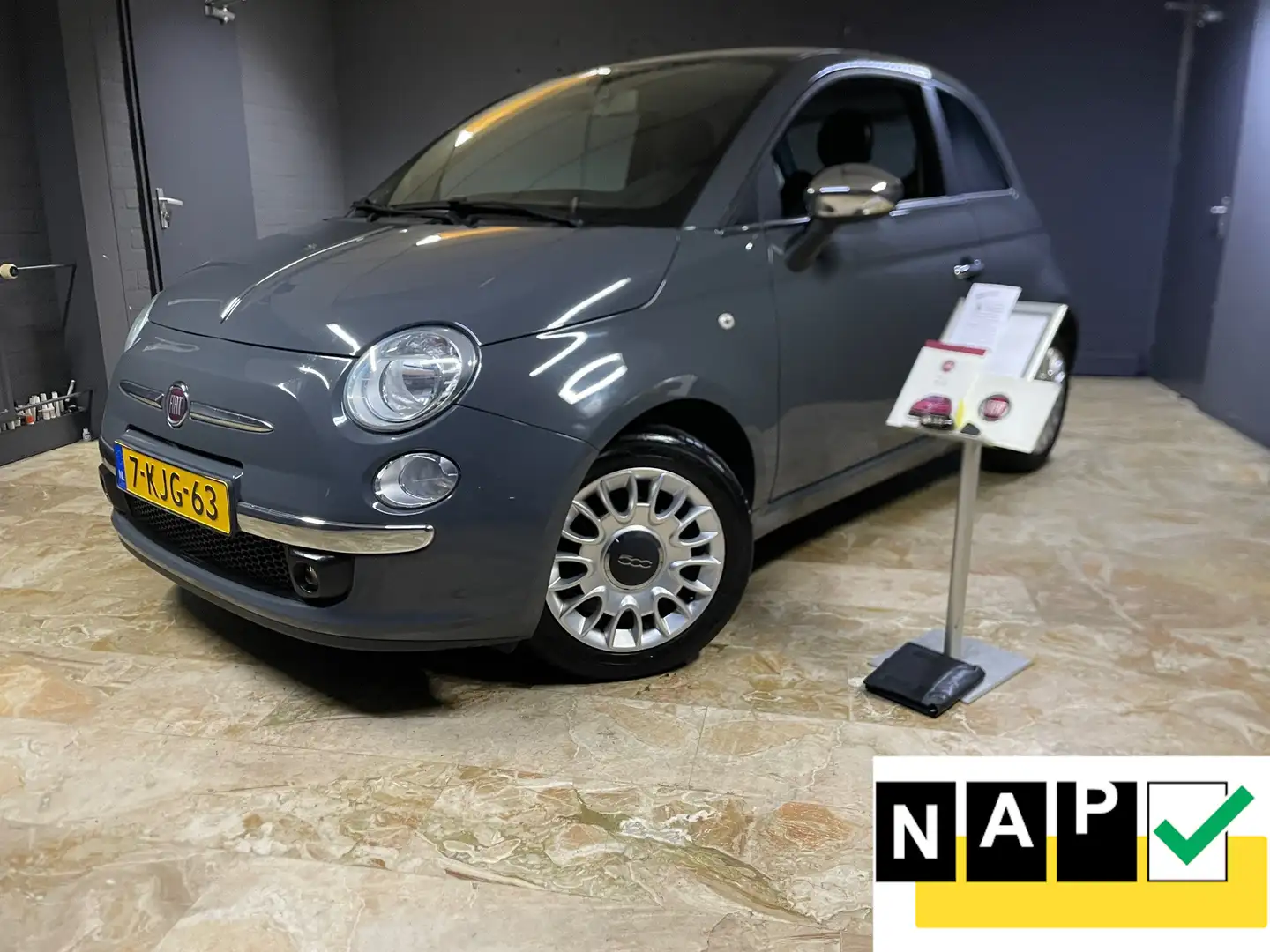 Fiat 500 1.0 TwinAir Pop Leer Airco Lm Velgen Gris - 1