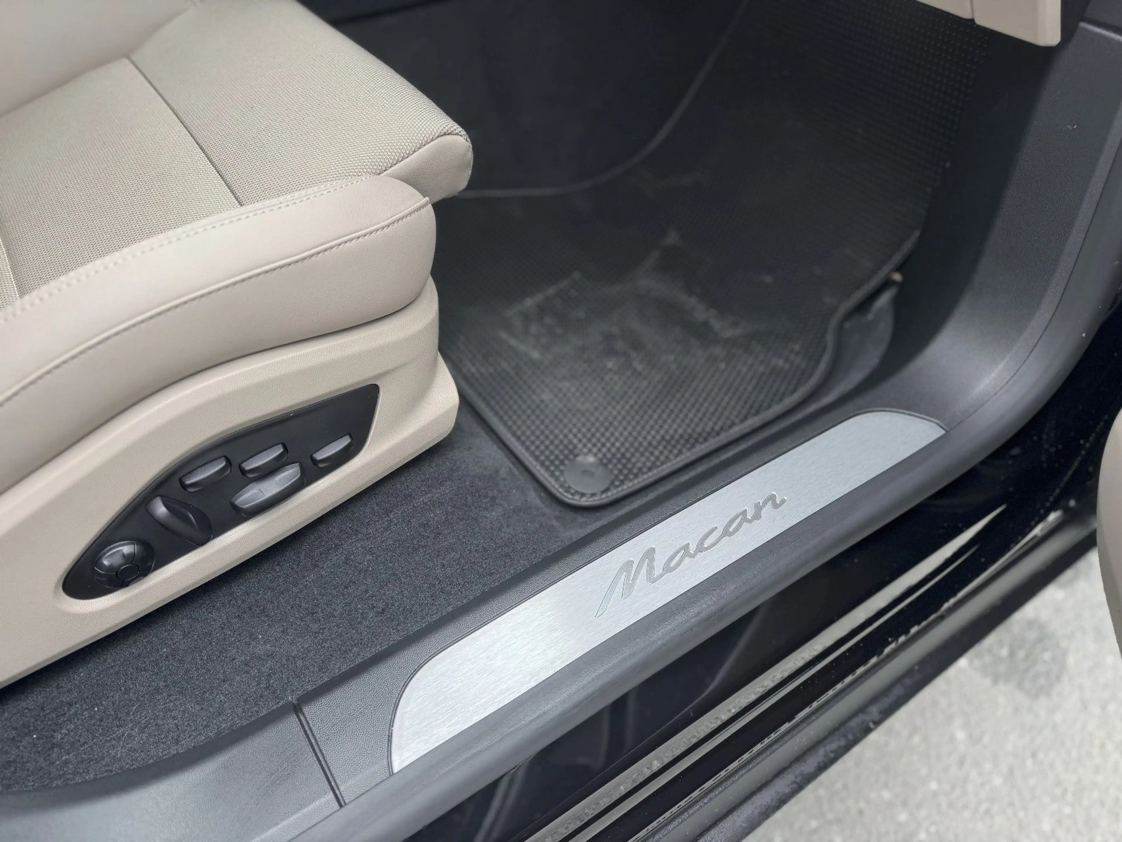 Porsche Macan UVP 98´Luft, Pano, 21", 18, Surround, BOSE — photo 30