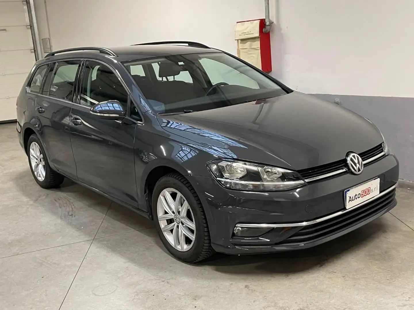 Volkswagen Golf Variant 1.6 TDI 115 CV DSG Business BlueMotion Tech. Gris - 2
