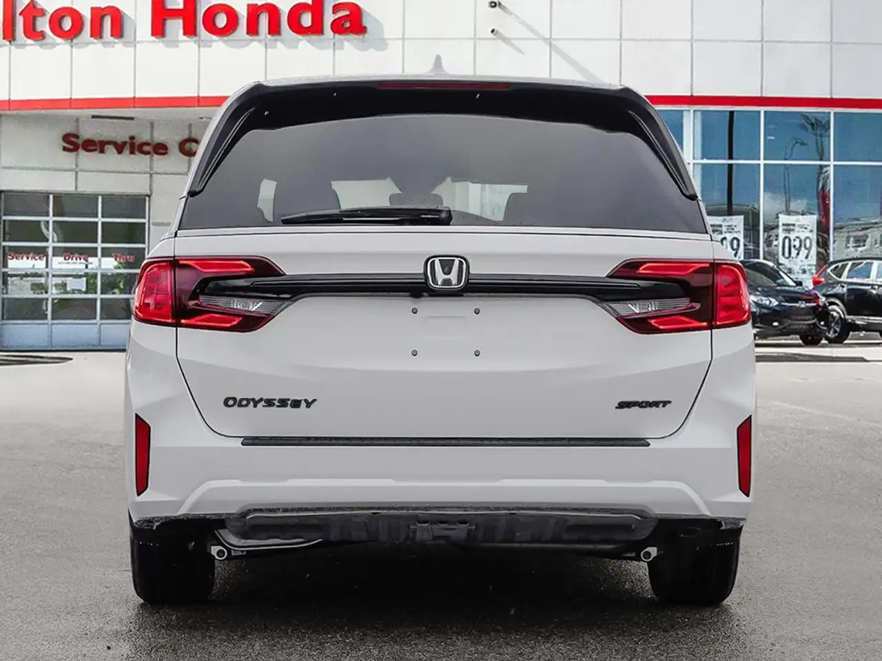 Honda Odyssey снимка Honda Odyssey