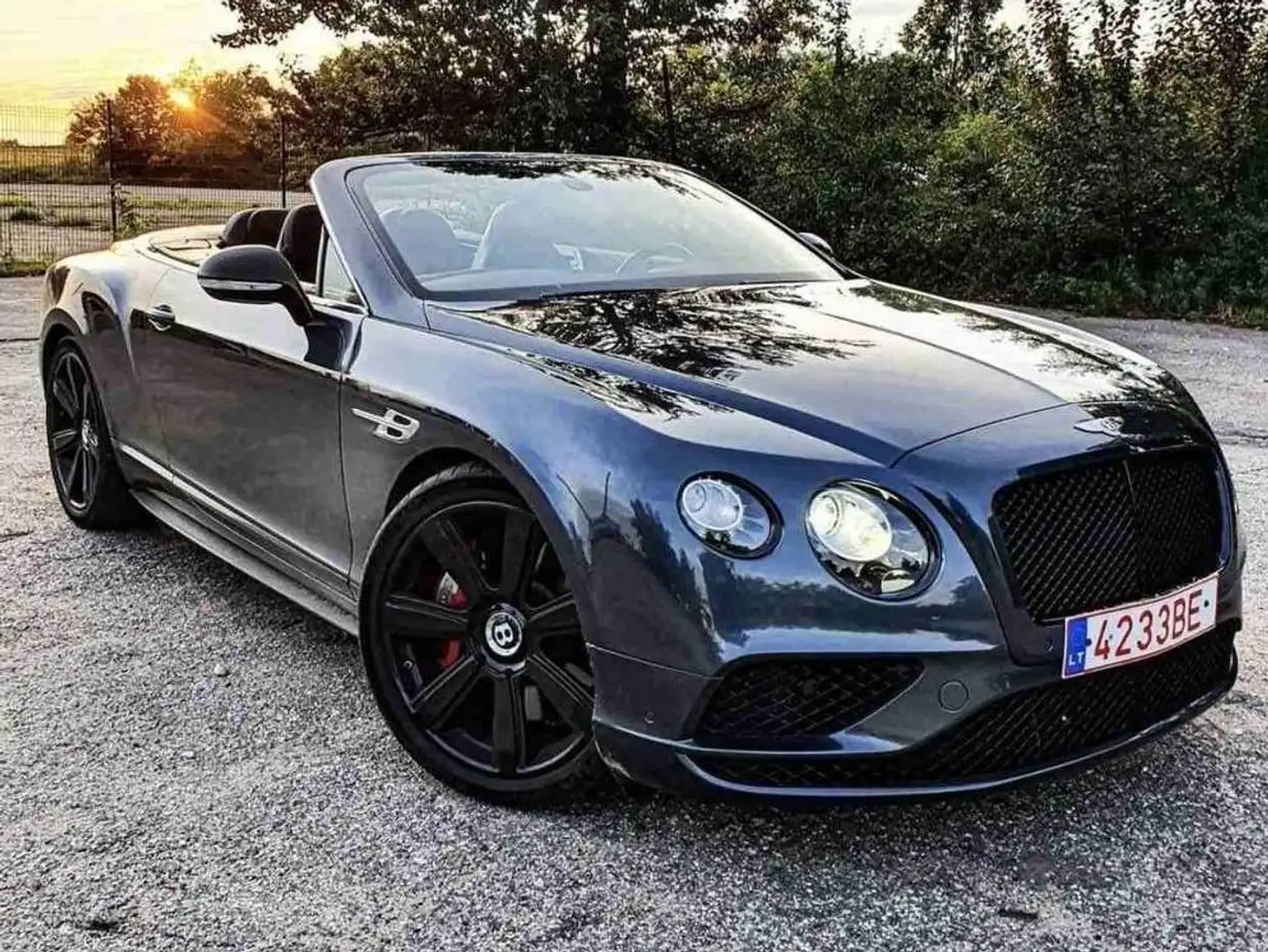 Bentley Continental GTC 4.0 V8 Grau - 1