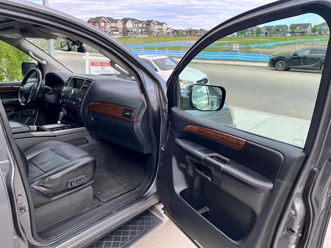 Nissan Armada снимка Nissan Armada
