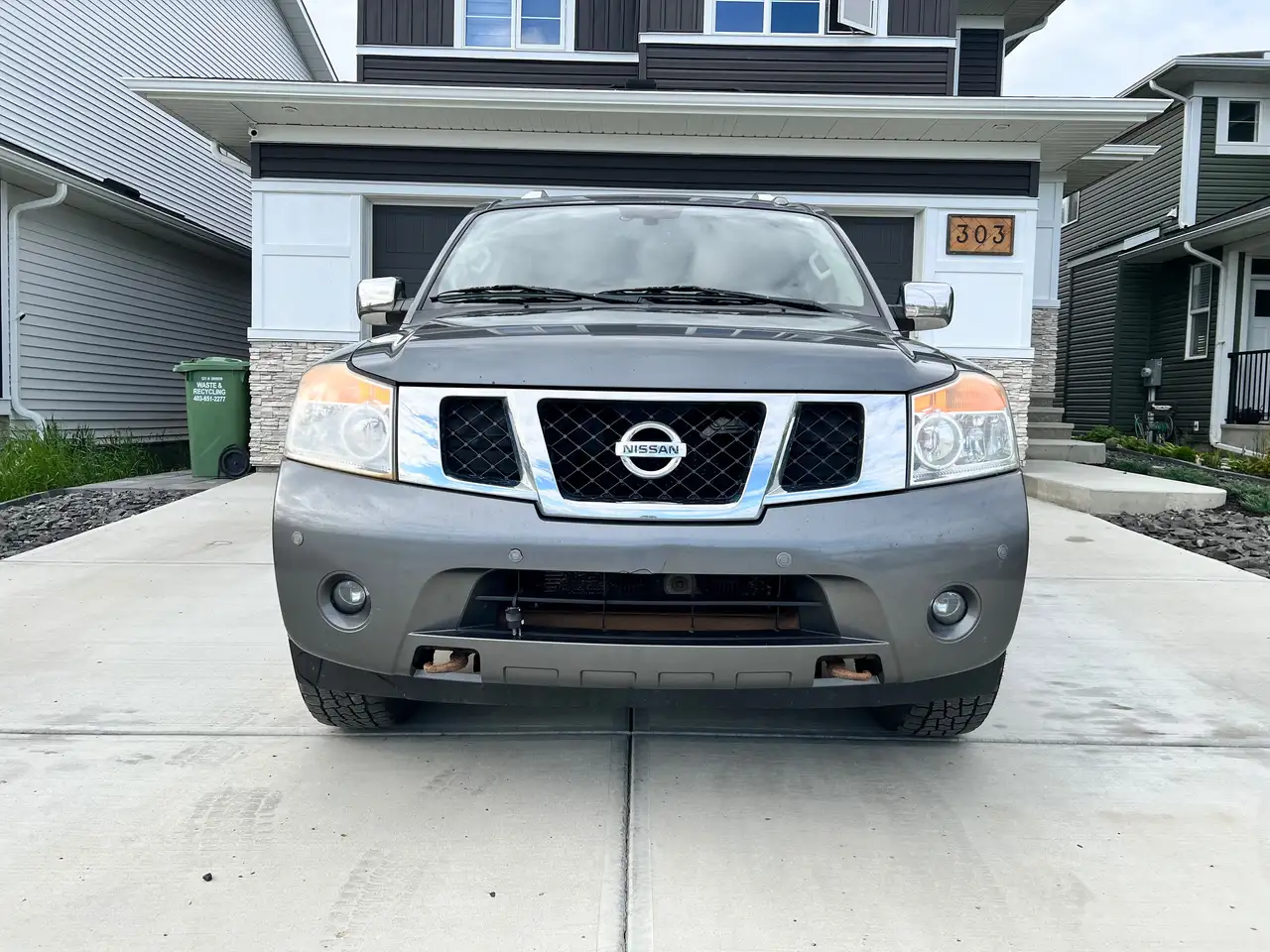 Nissan Armada снимка Nissan Armada