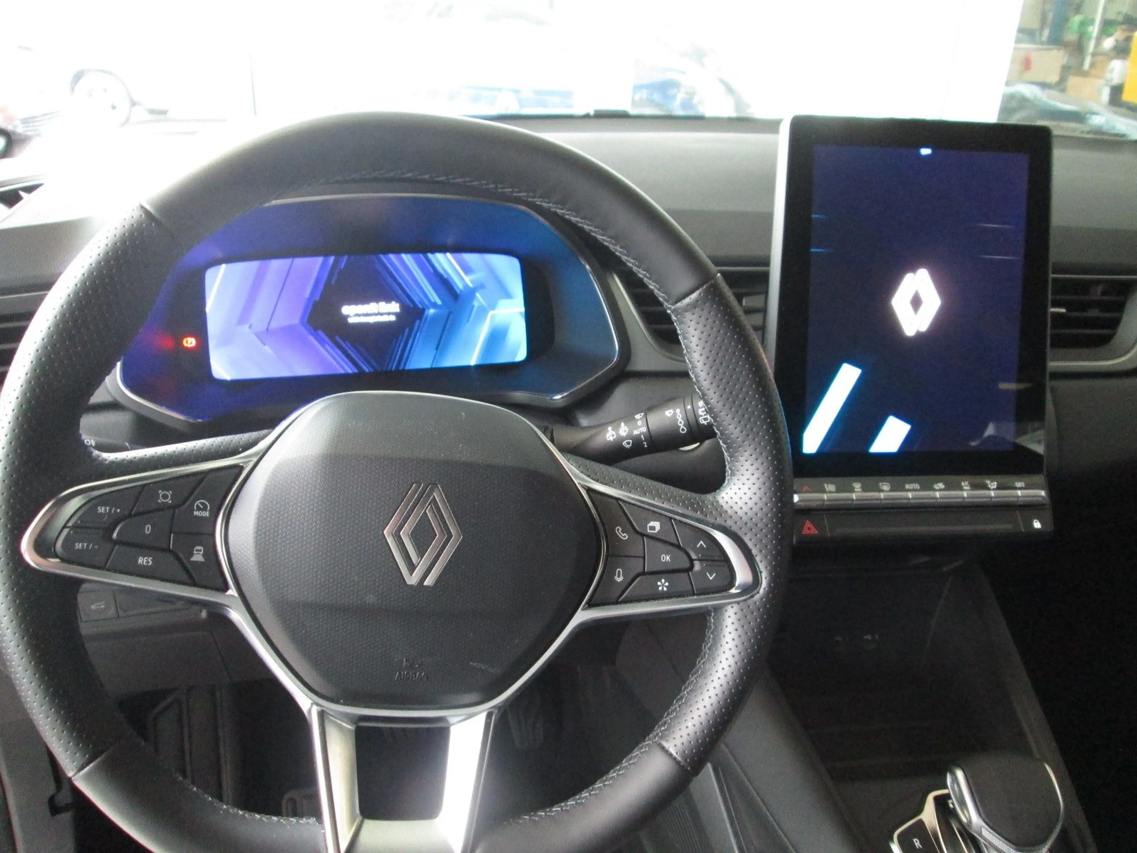 Renault Symbioz 145 E-Tech Full Hybrid Techno*WINTERPKT* — photo 17