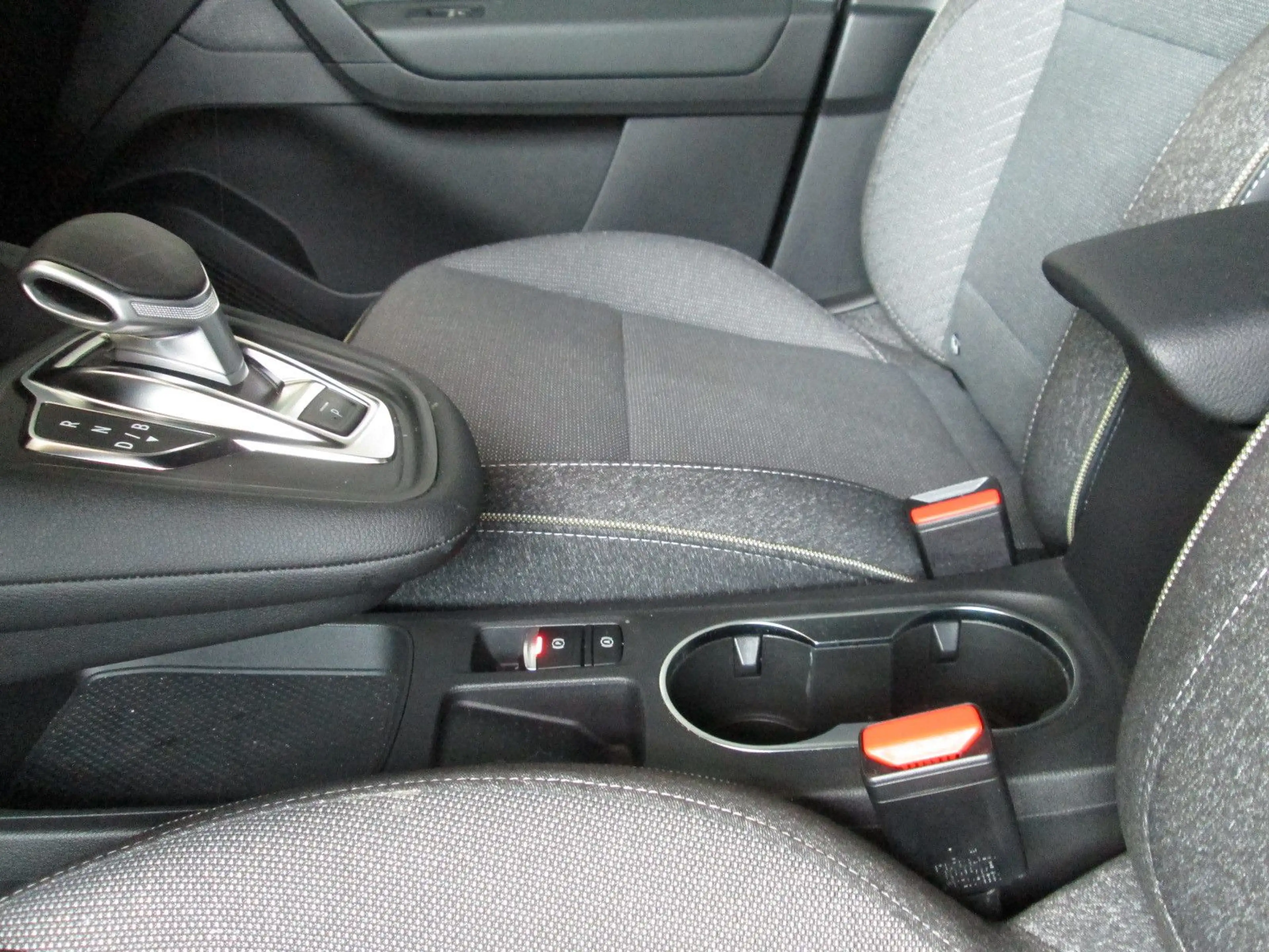 Renault Symbioz 145 E-Tech Full Hybrid Techno*WINTERPKT* — photo 18