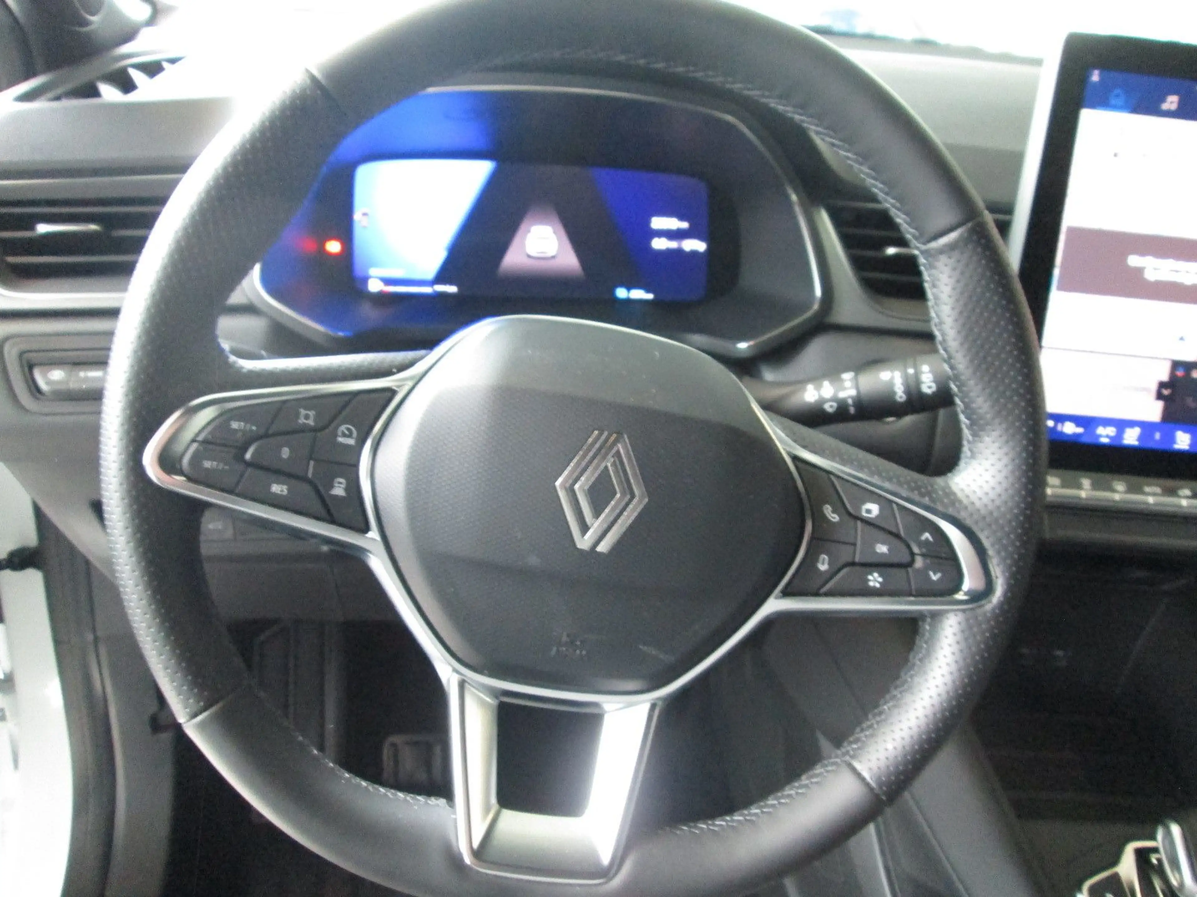 Renault Symbioz 145 E-Tech Full Hybrid Techno*WINTERPKT* — photo 19