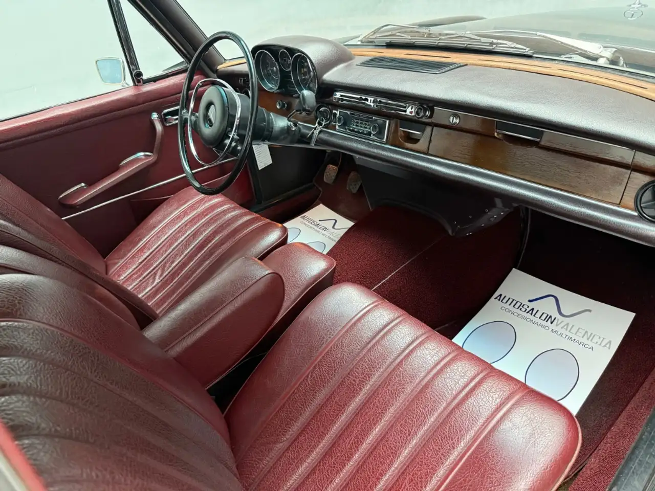 Mercedes-Benz 280 S (108), foto 11