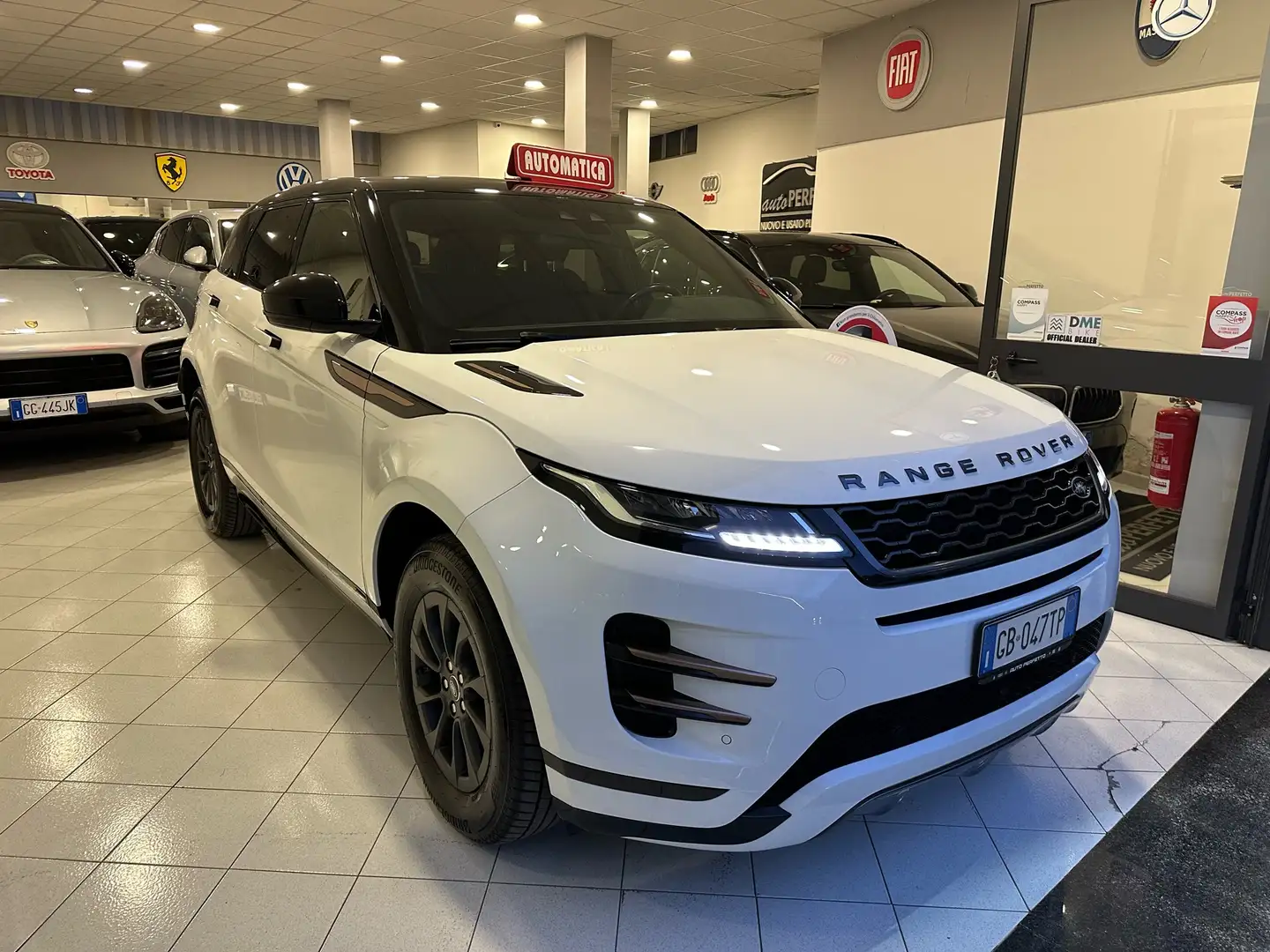 Land Rover Range Rover Evoque 2.0d i4 mhev R-Dynamic S awd 150cv auto Blanc - 2