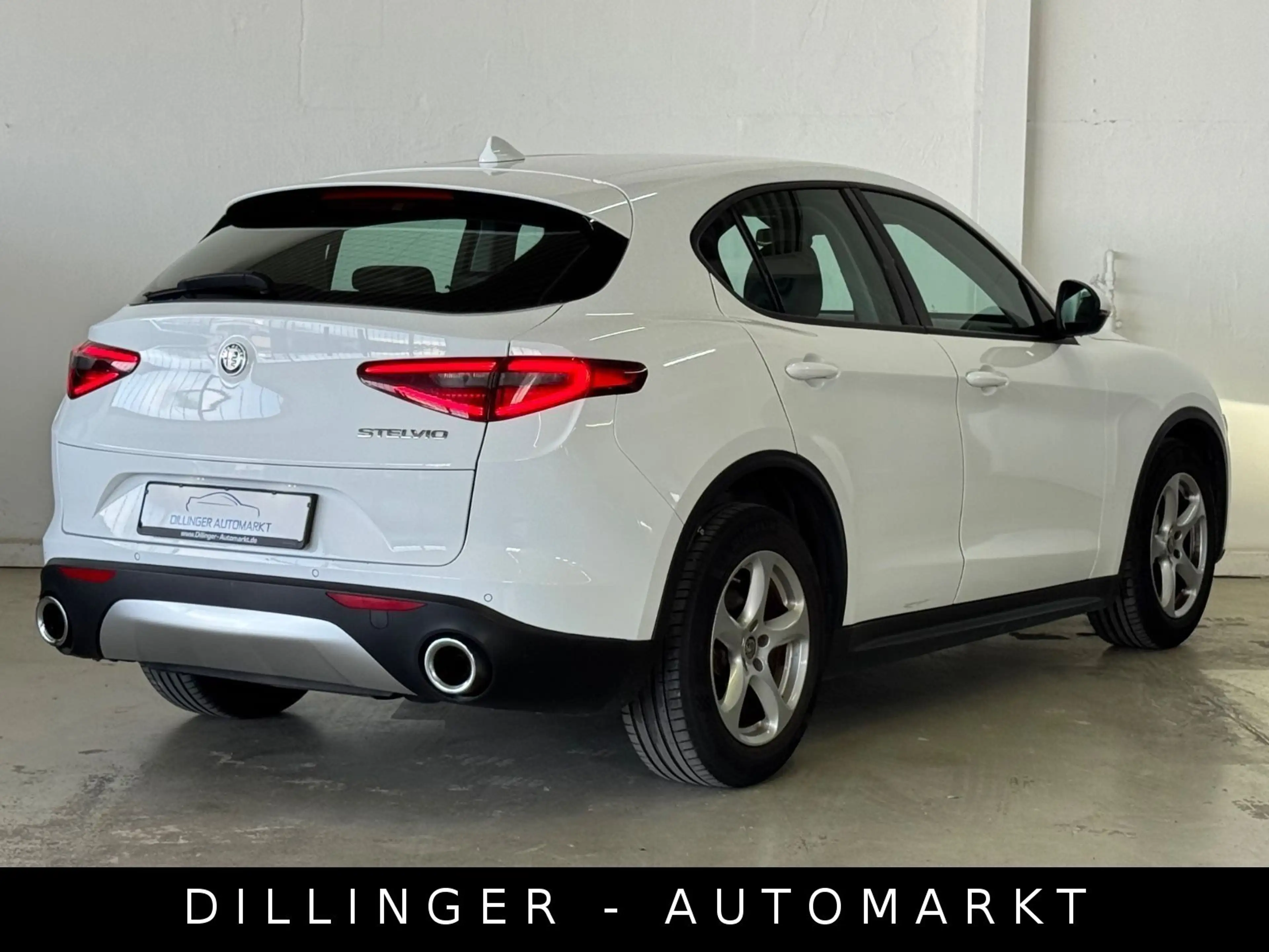 Alfa Romeo Stelvio 2.2 Diesel 180ps Leder Navi Memory Temp. — photo 2