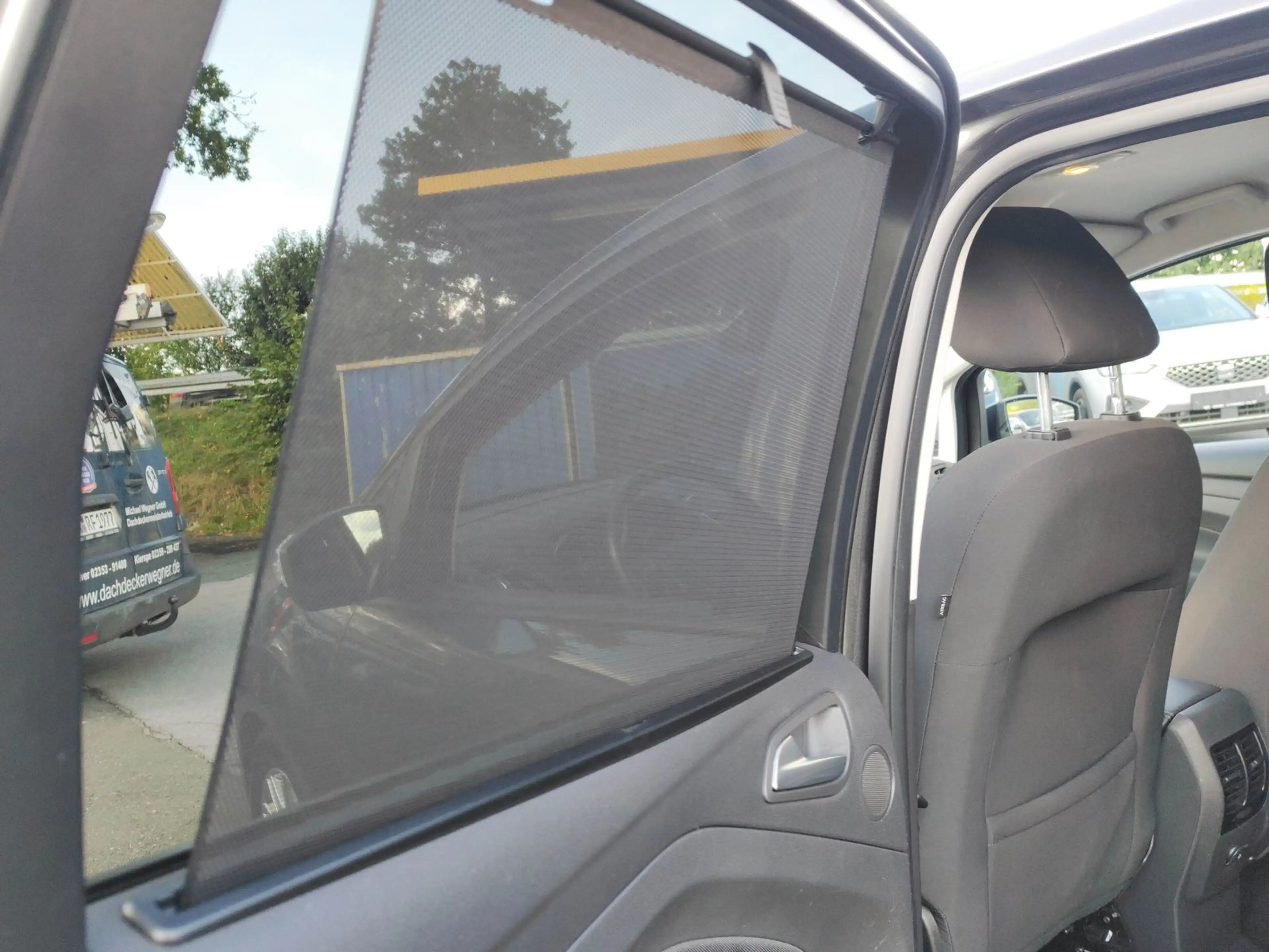 Ford C-Max Cool & Connect * TOTWINKEL*SPURHALTE*DAB+* — photo 23