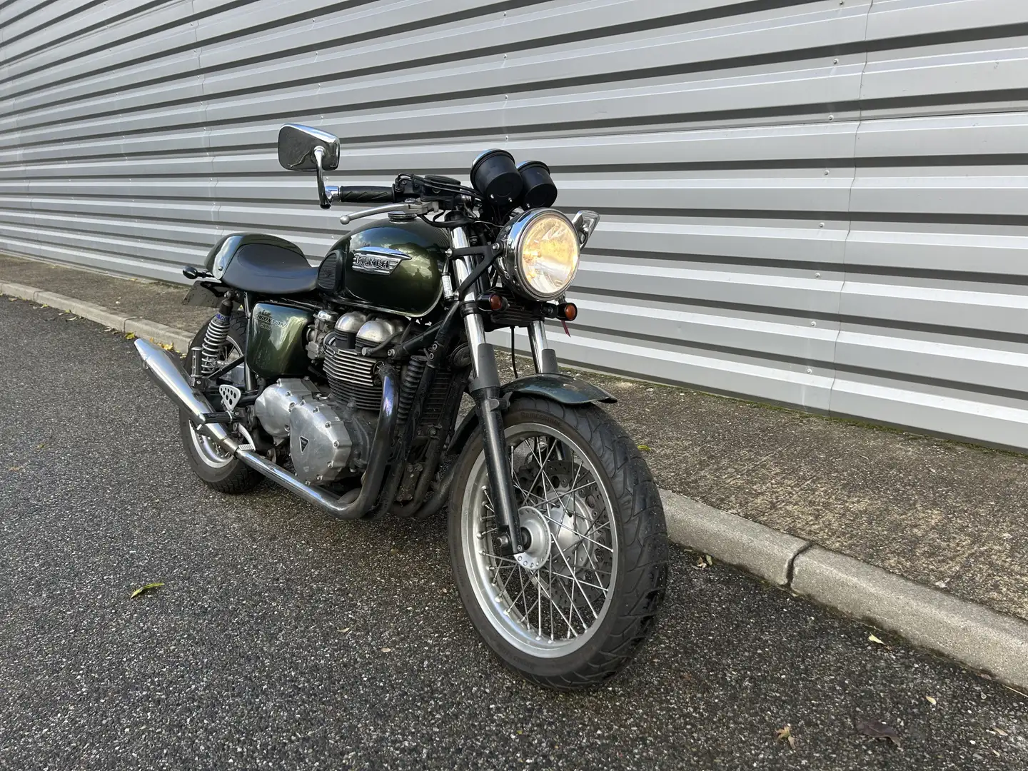 Triumph Thruxton - 2