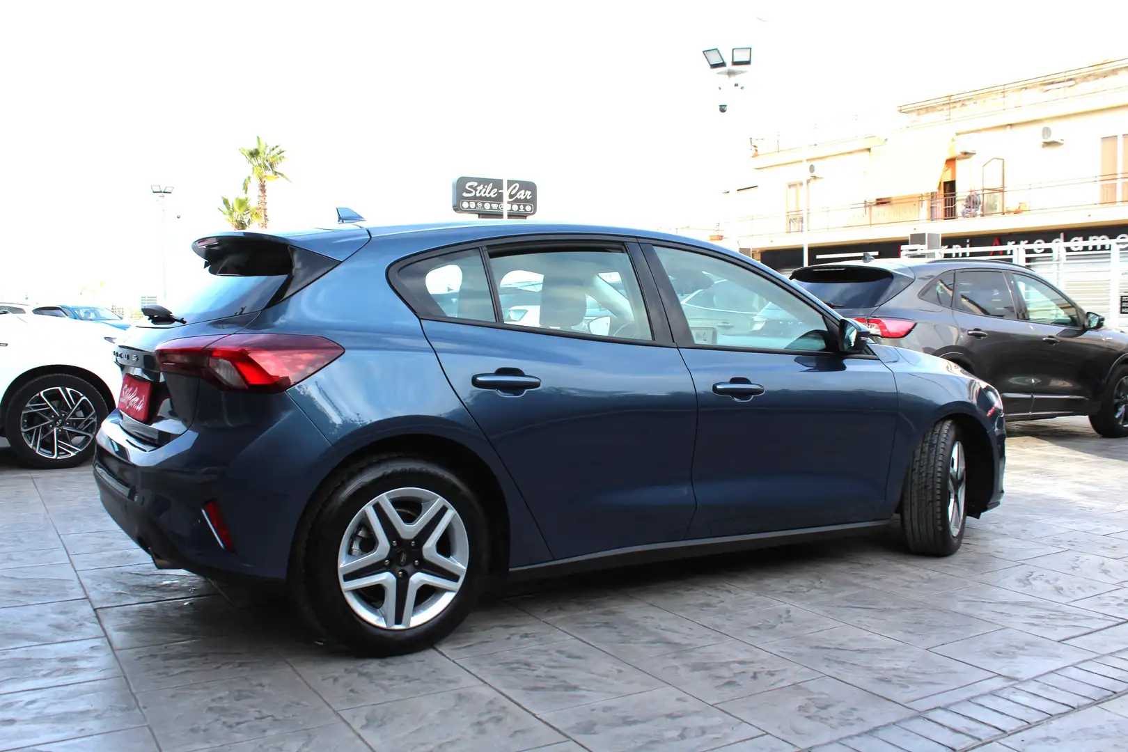 Ford Focus Focus 1.5 ecoblue Business 120cv Azul - 2