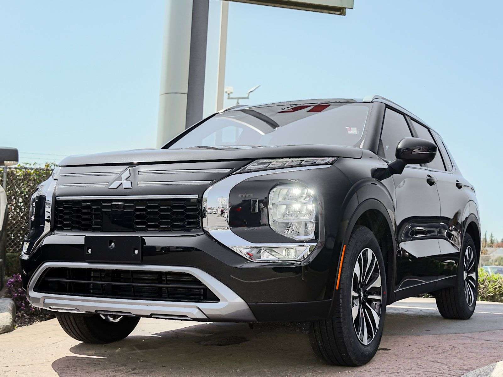 2026 Mitsubishi Outlander