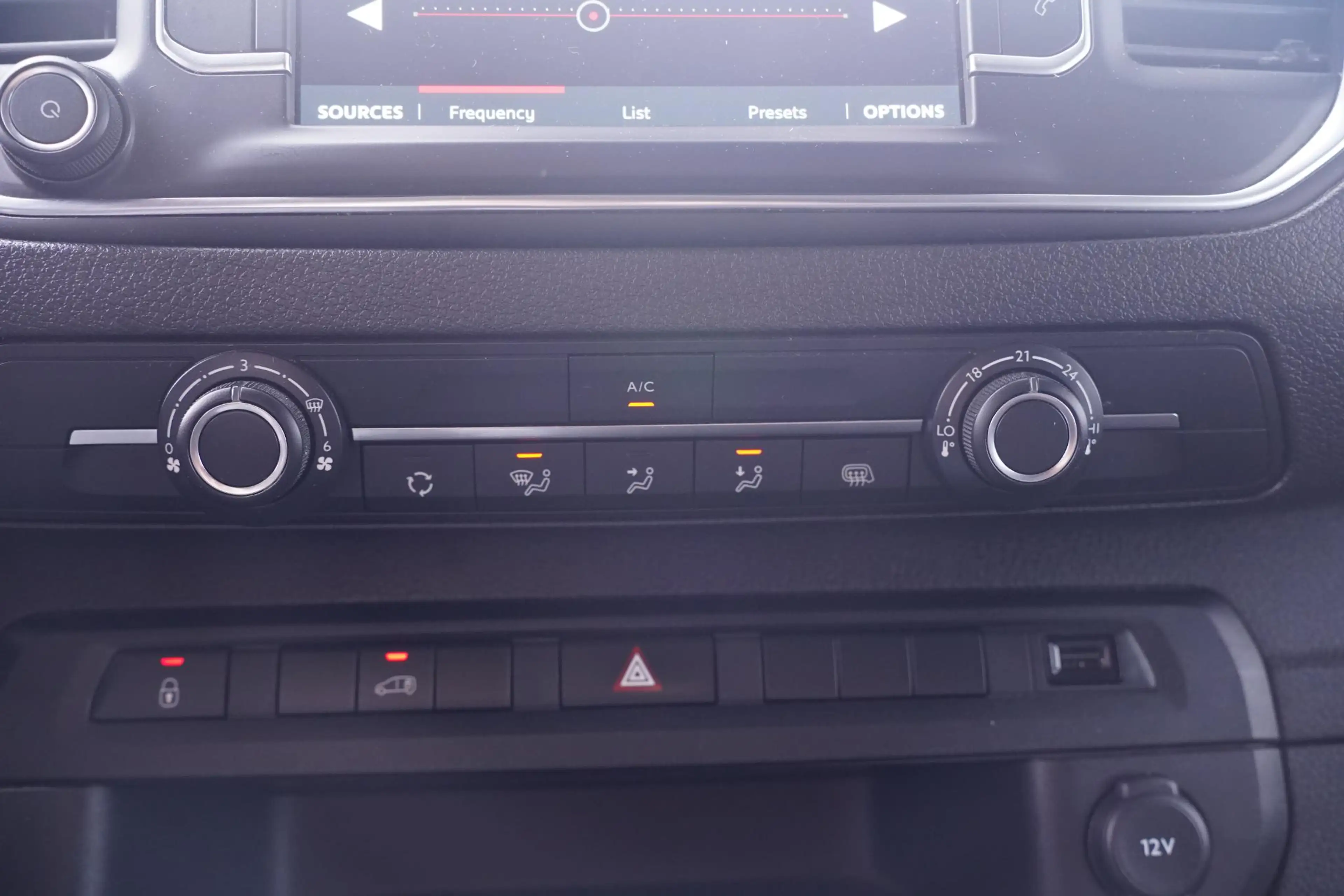 Fiat Scudo 1.5 Multijet 102 pk L3 Airco, Apple Carplay Cruise — photo 33