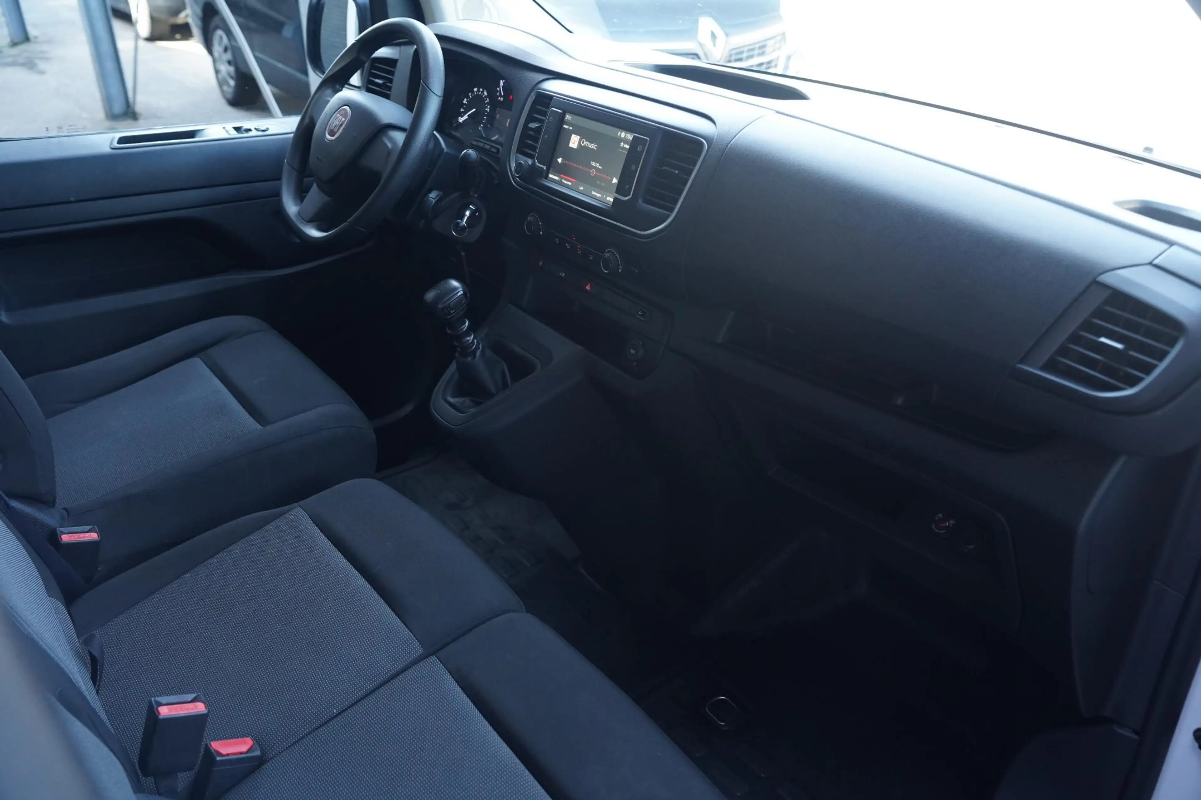 Fiat Scudo 1.5 Multijet 102 pk L3 Airco, Apple Carplay Cruise — photo 23