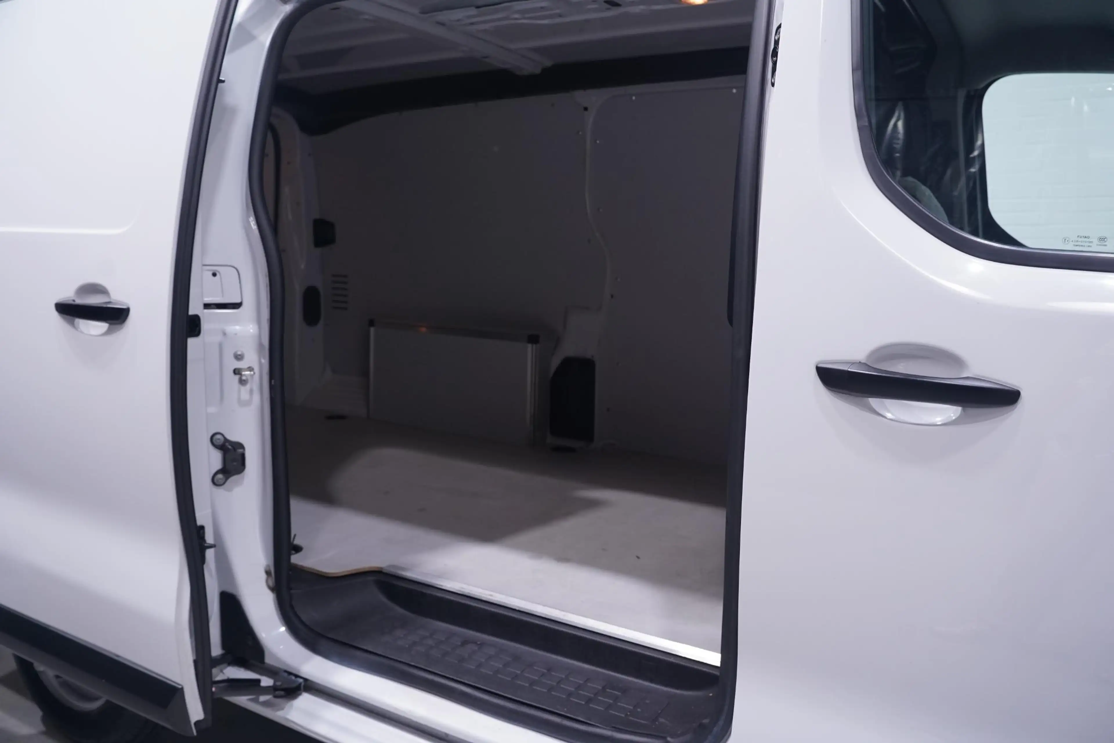 Fiat Scudo 1.5 Multijet 102 pk L3 Airco, Apple Carplay Cruise — photo 10