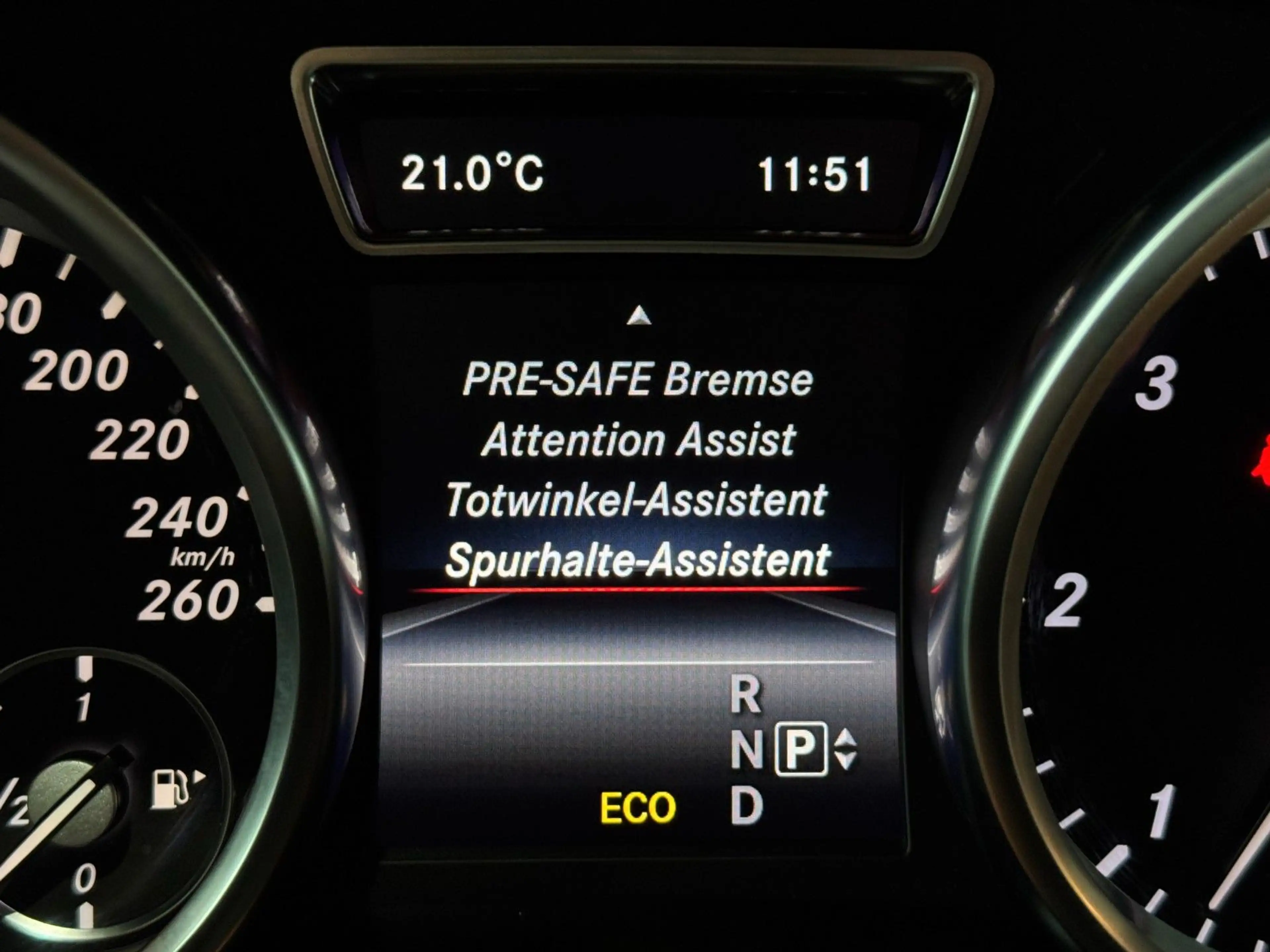 Mercedes-Benz ML 350 /CDI/MASSAGE/4Matic/PANO/360*/SITZBEL/NACH — photo 15