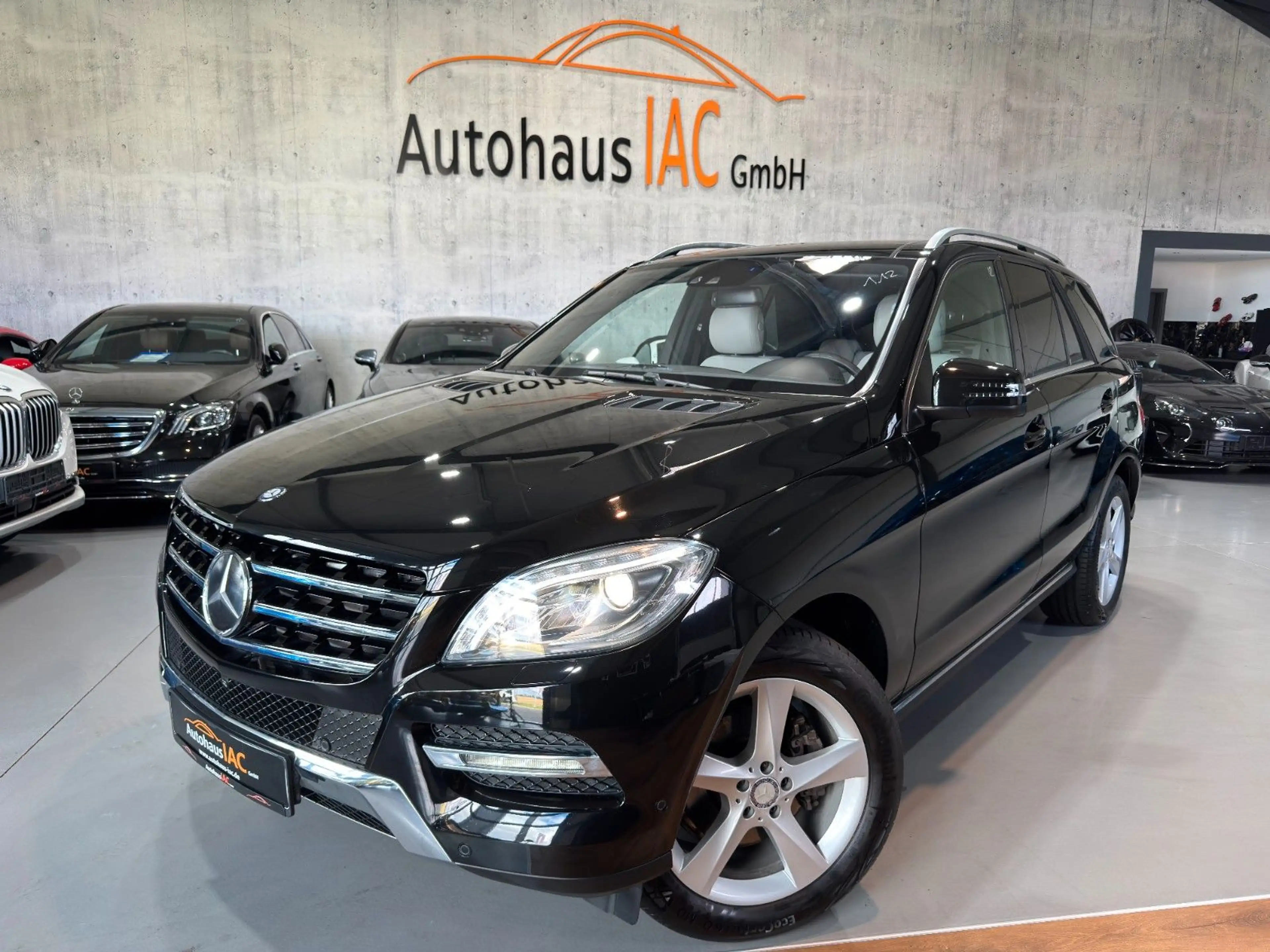 Mercedes-Benz ML 350 /CDI/MASSAGE/4Matic/PANO/360*/SITZBEL/NACH