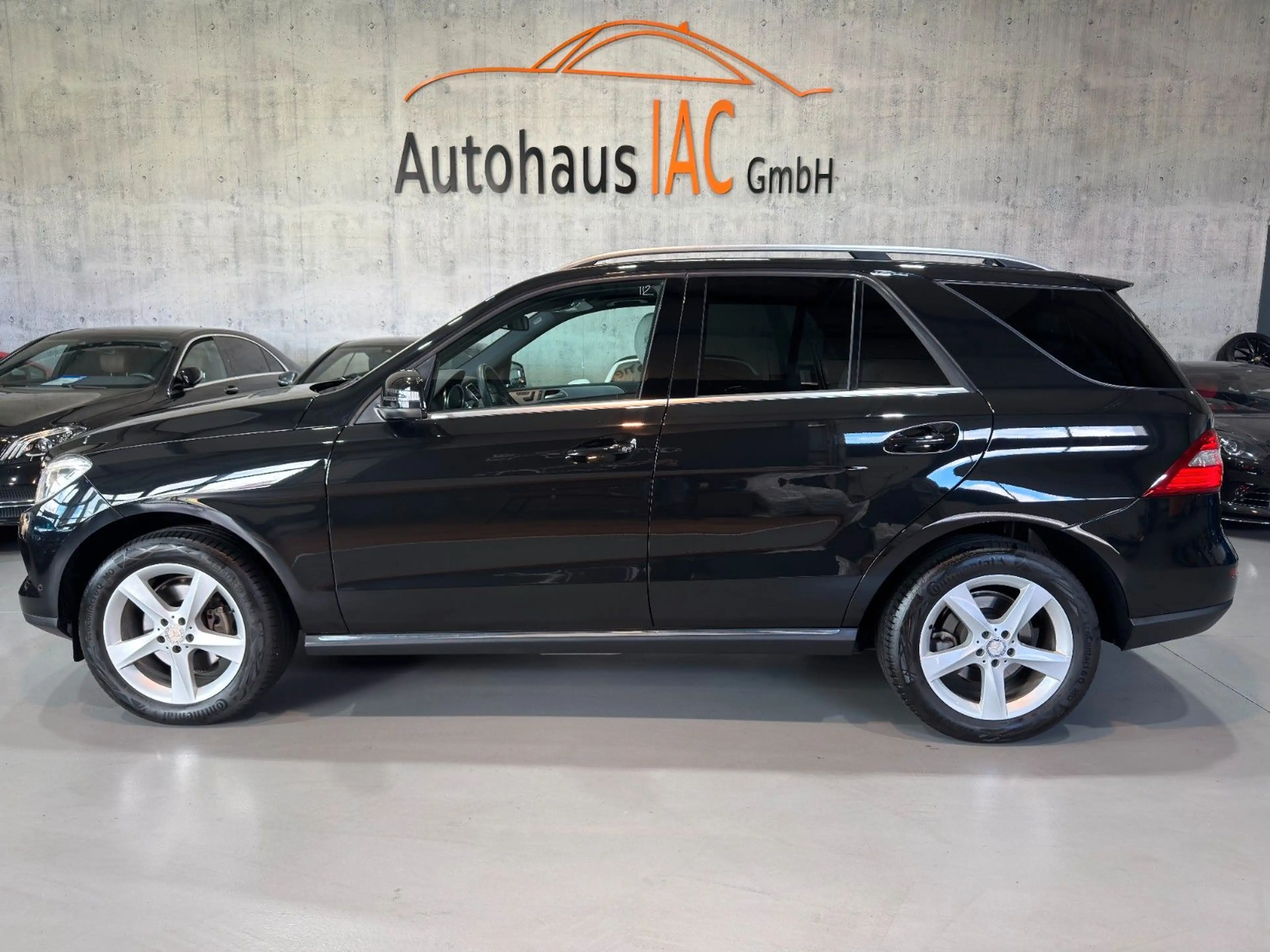 Mercedes-Benz ML 350 /CDI/MASSAGE/4Matic/PANO/360*/SITZBEL/NACH — photo 7