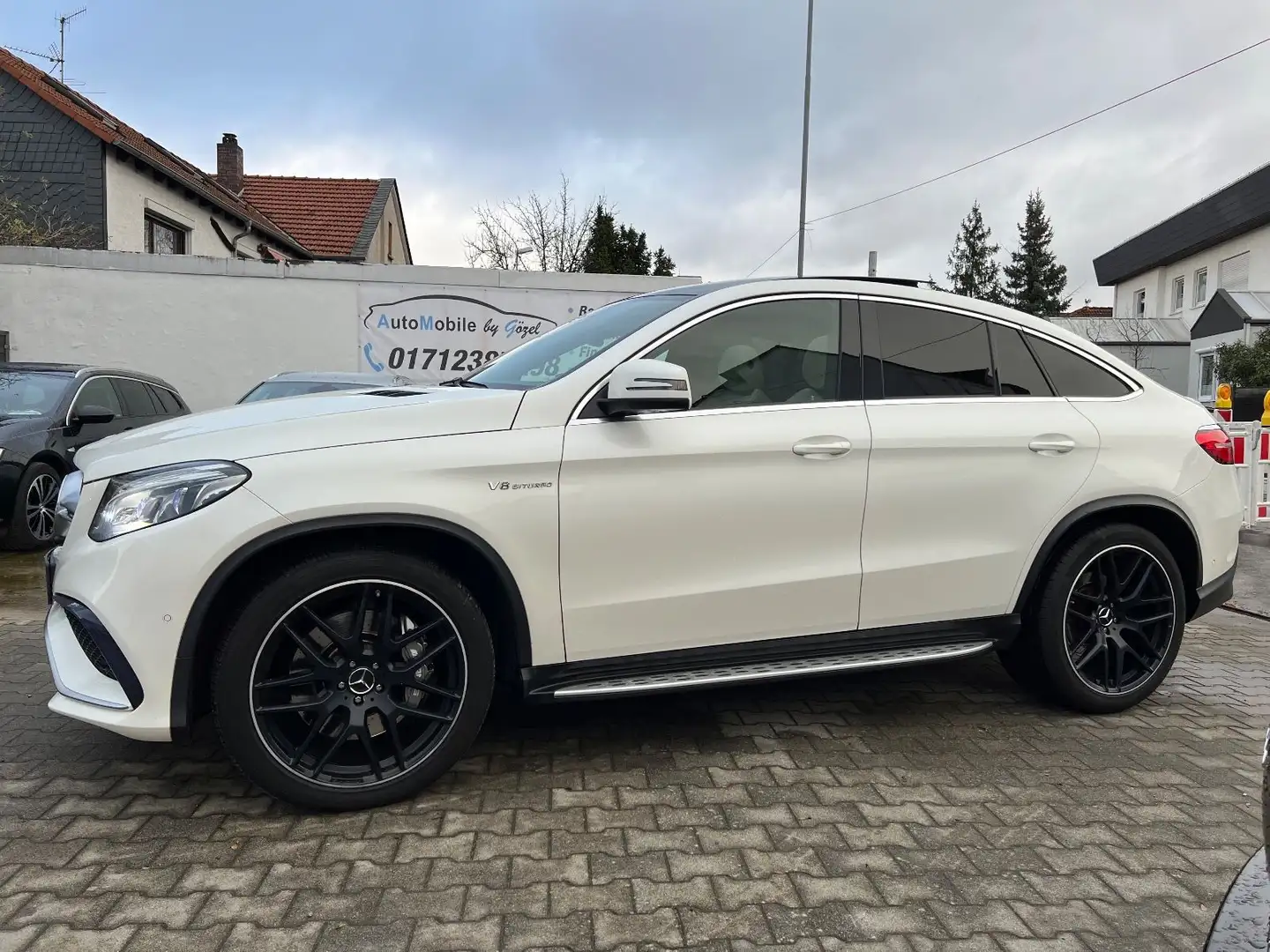 Mercedes-Benz GLE 63 AMG Coupe 4Matic *2. Hand *MB-Garantie White - 2