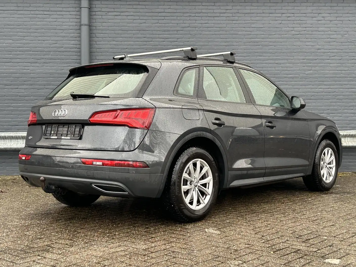 Audi Q5 30 TDI Automaat | € 18.450,- NETTO! | Climate | Cr Gris - 2