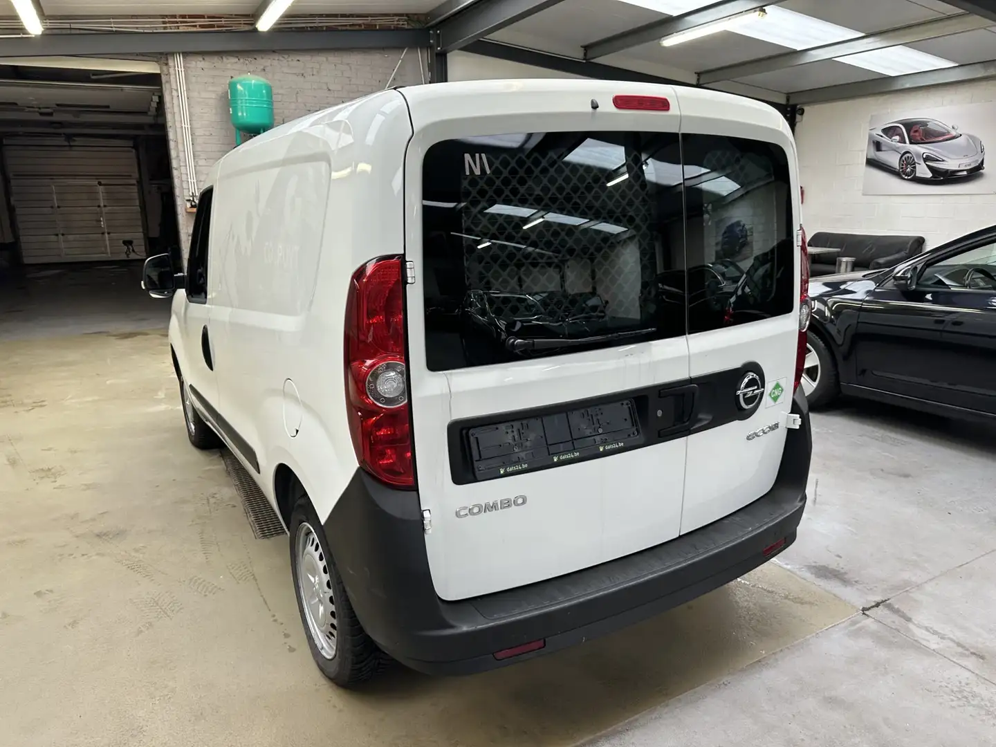 Opel Combo Combo Tour CNG 1.4 Turbo L1H1 Cosmo Wit - 2