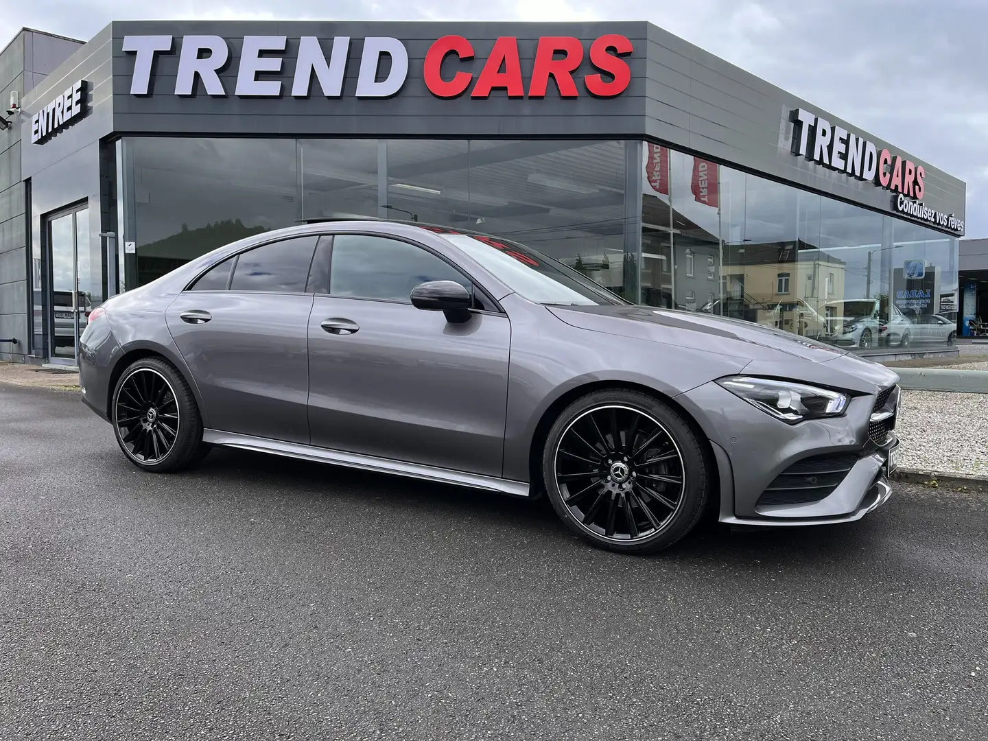 Mercedes-Benz CLA 180 d AUTO.PACK AMG PACK NIGHT TOIT PANO GA Grey - 2