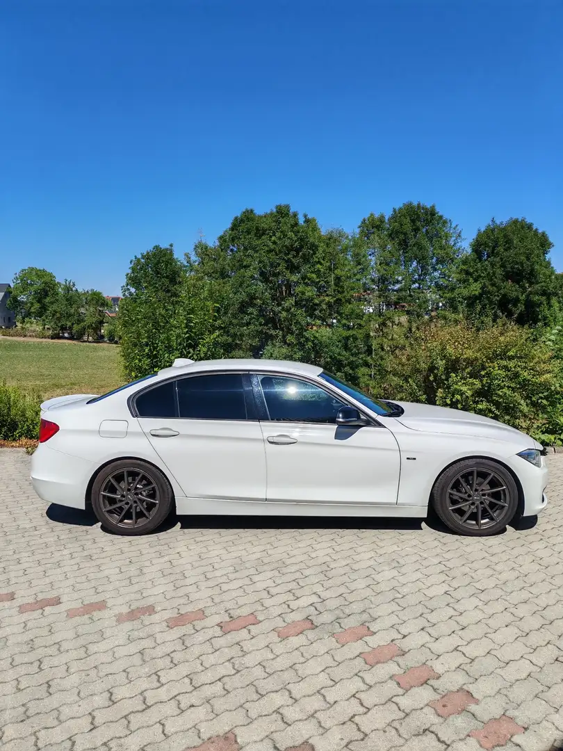 BMW 318 Sportpaket Weiß - 2