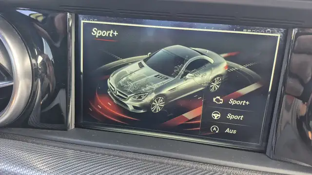 Mercedes-Benz SLC 300 SLC 9G-TRO AMG DISTRONIK MEMORY RFK AMBIENTEN TWA