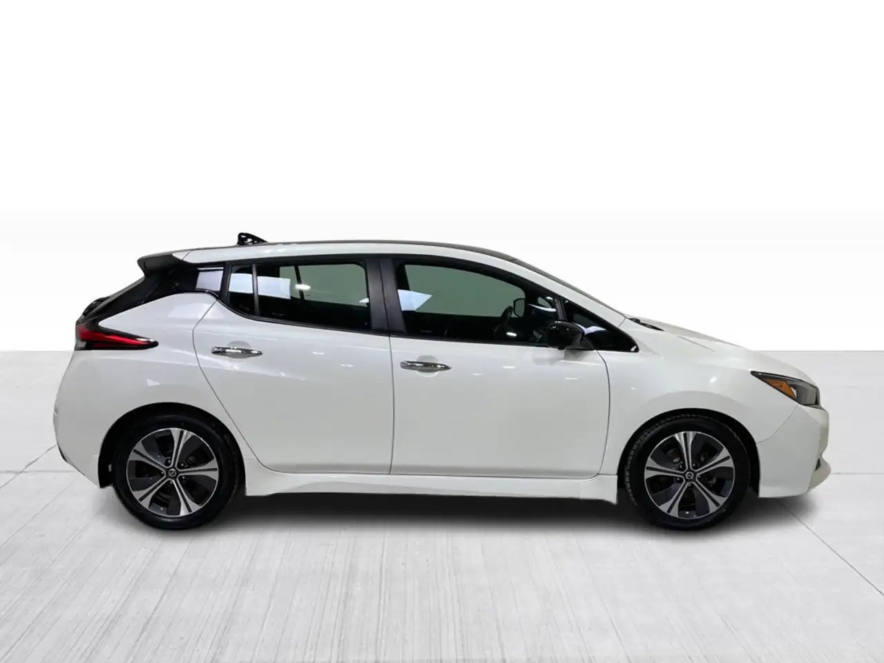 Nissan Leaf fotografie Nissan Leaf