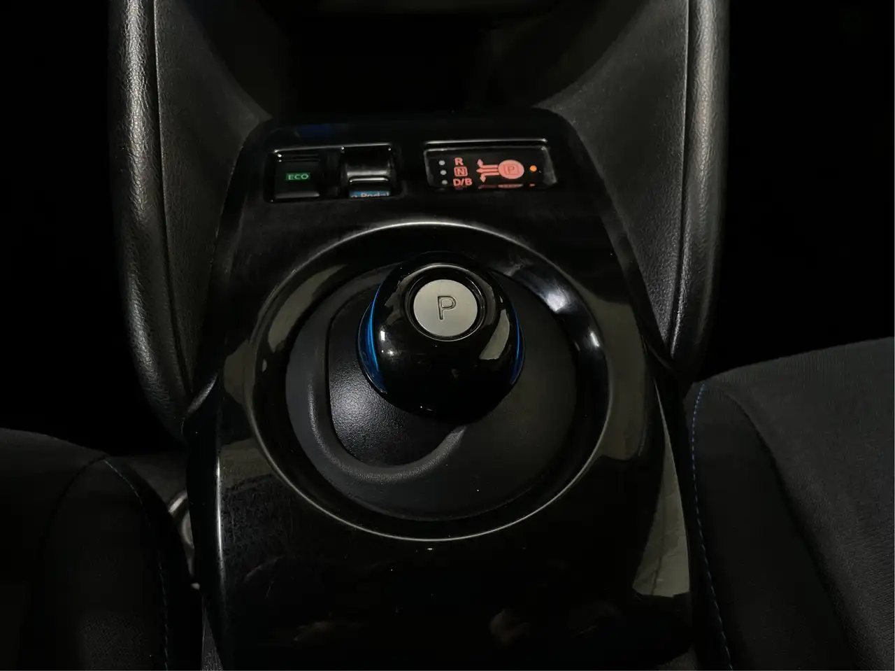 Nissan Leaf fotografie Nissan Leaf