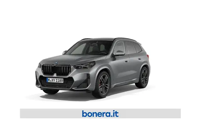 BMW X1 main image