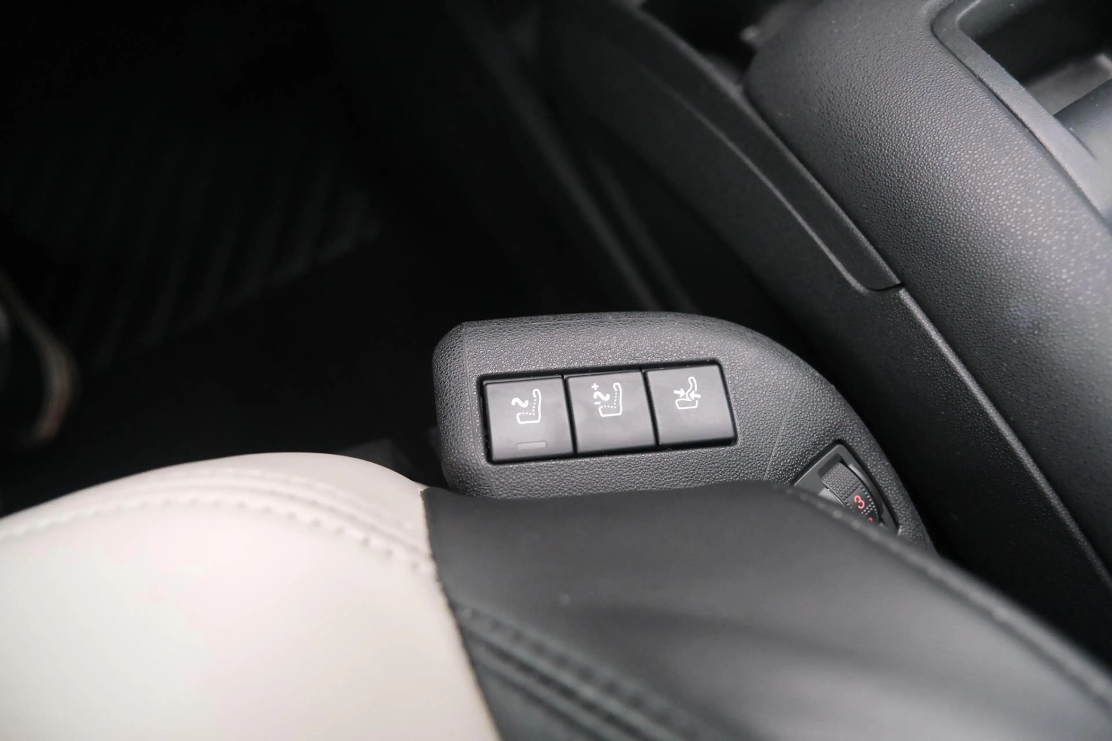 Citroen C4 Picasso 1.2 PureTech Shine — photo 13