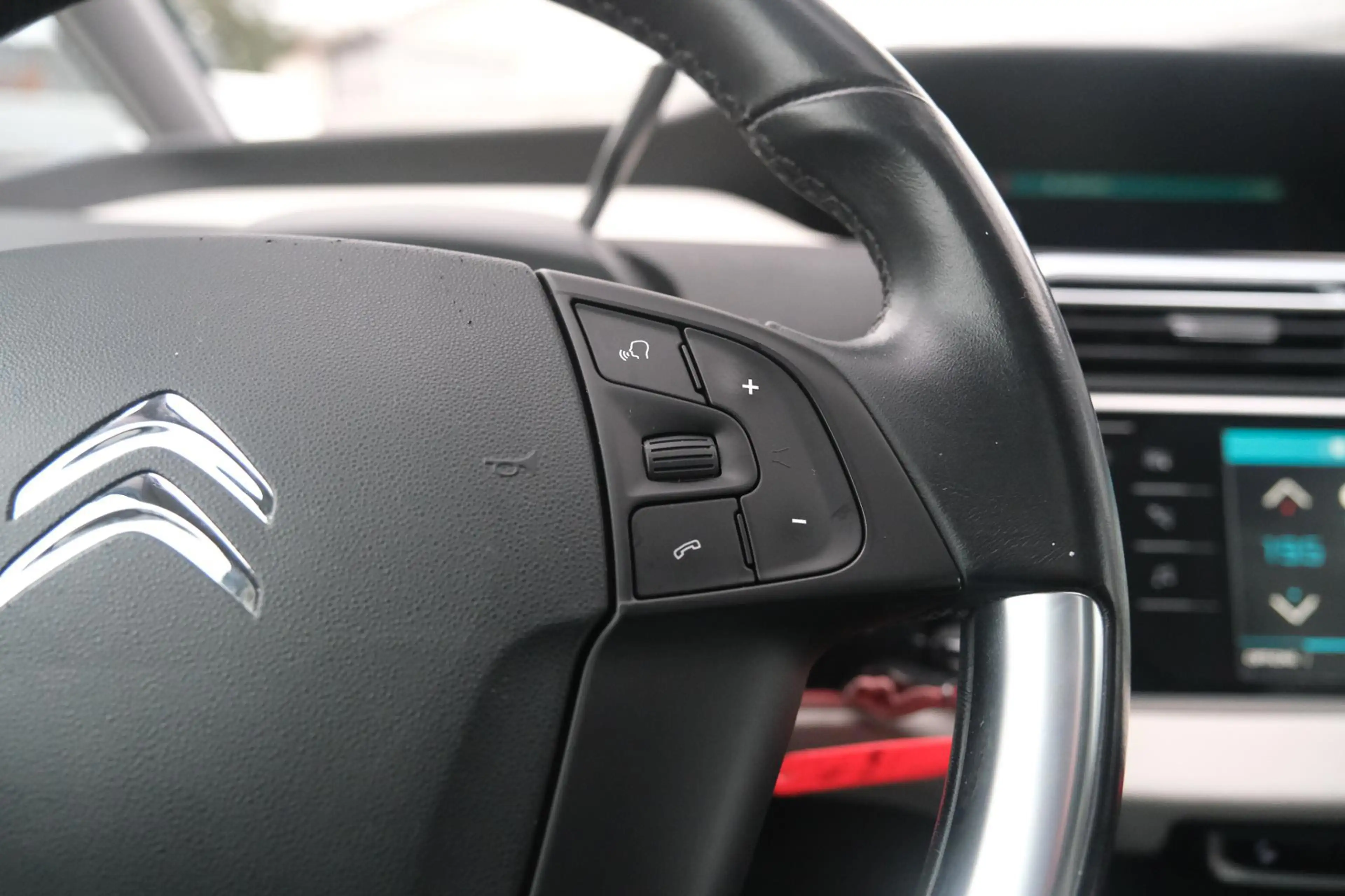 Citroen C4 Picasso 1.2 PureTech Shine — photo 10
