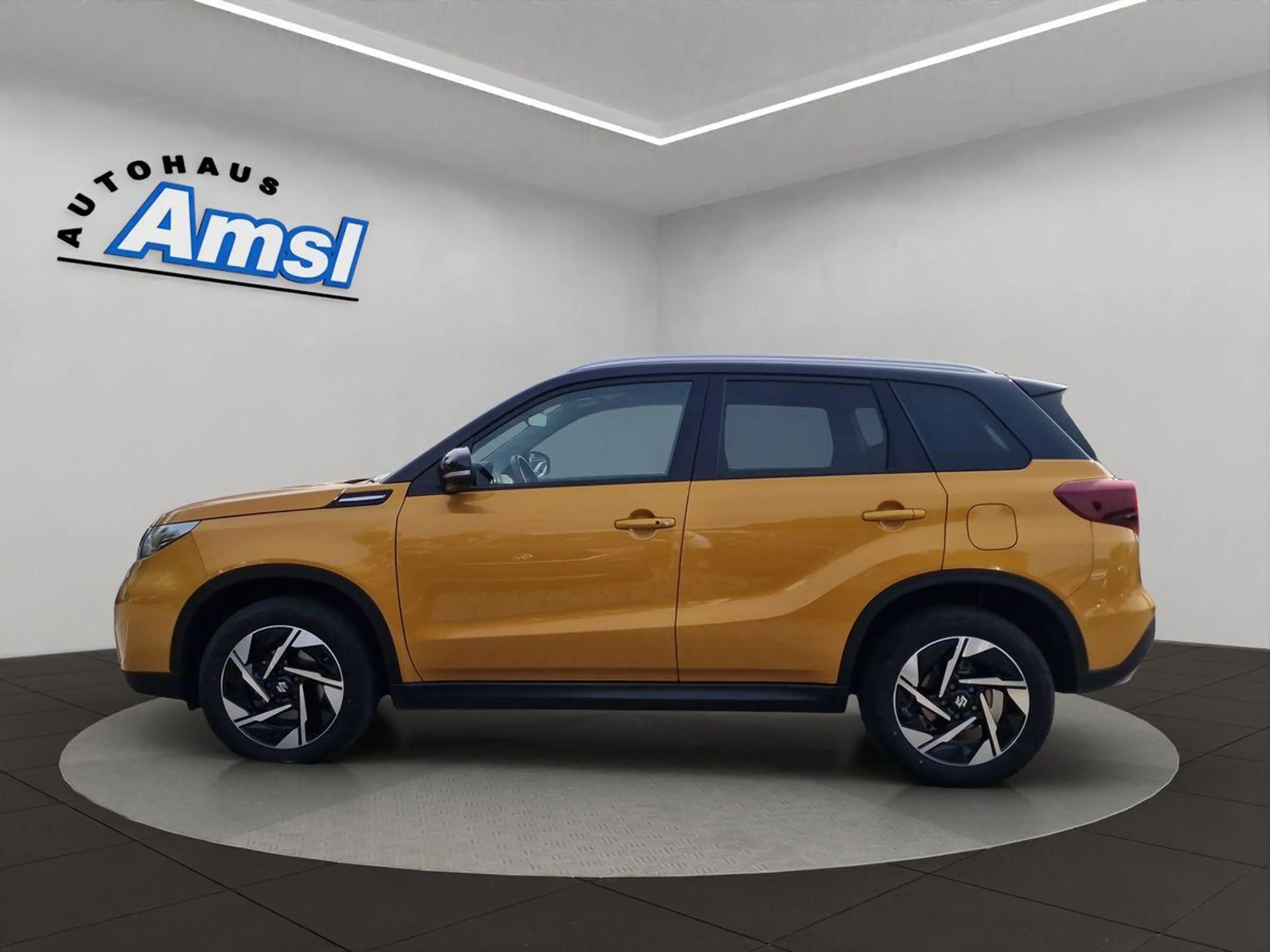 Suzuki Vitara 1.4 Hybrid Comfort+ AllGrip — photo 3