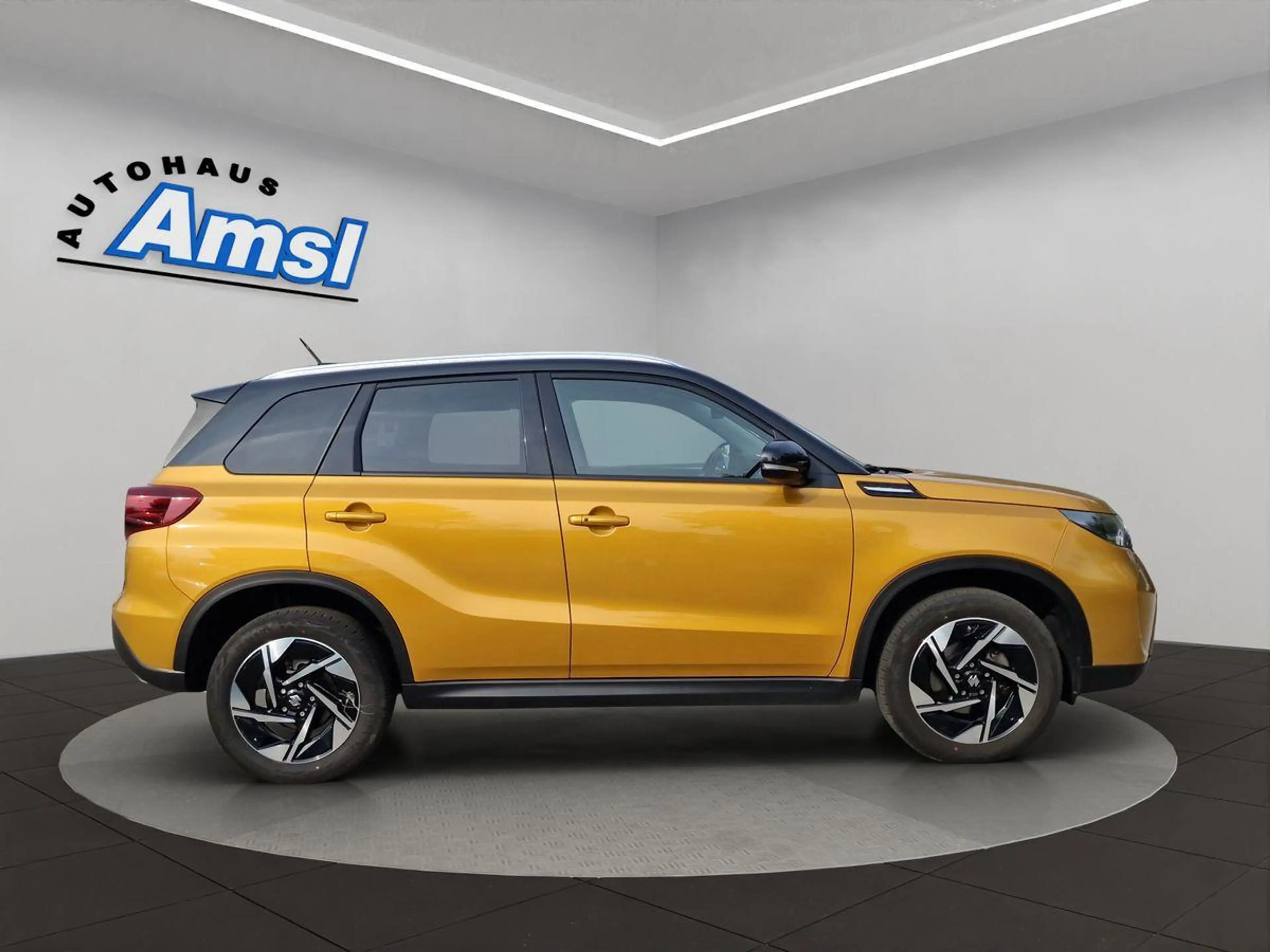 Suzuki Vitara 1.4 Hybrid Comfort+ AllGrip — photo 7